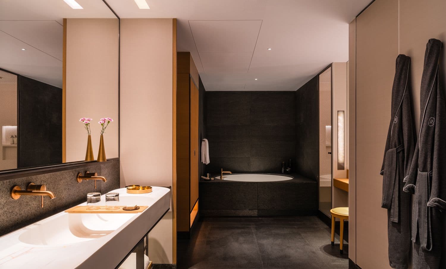 Regent Hong Kong — 60