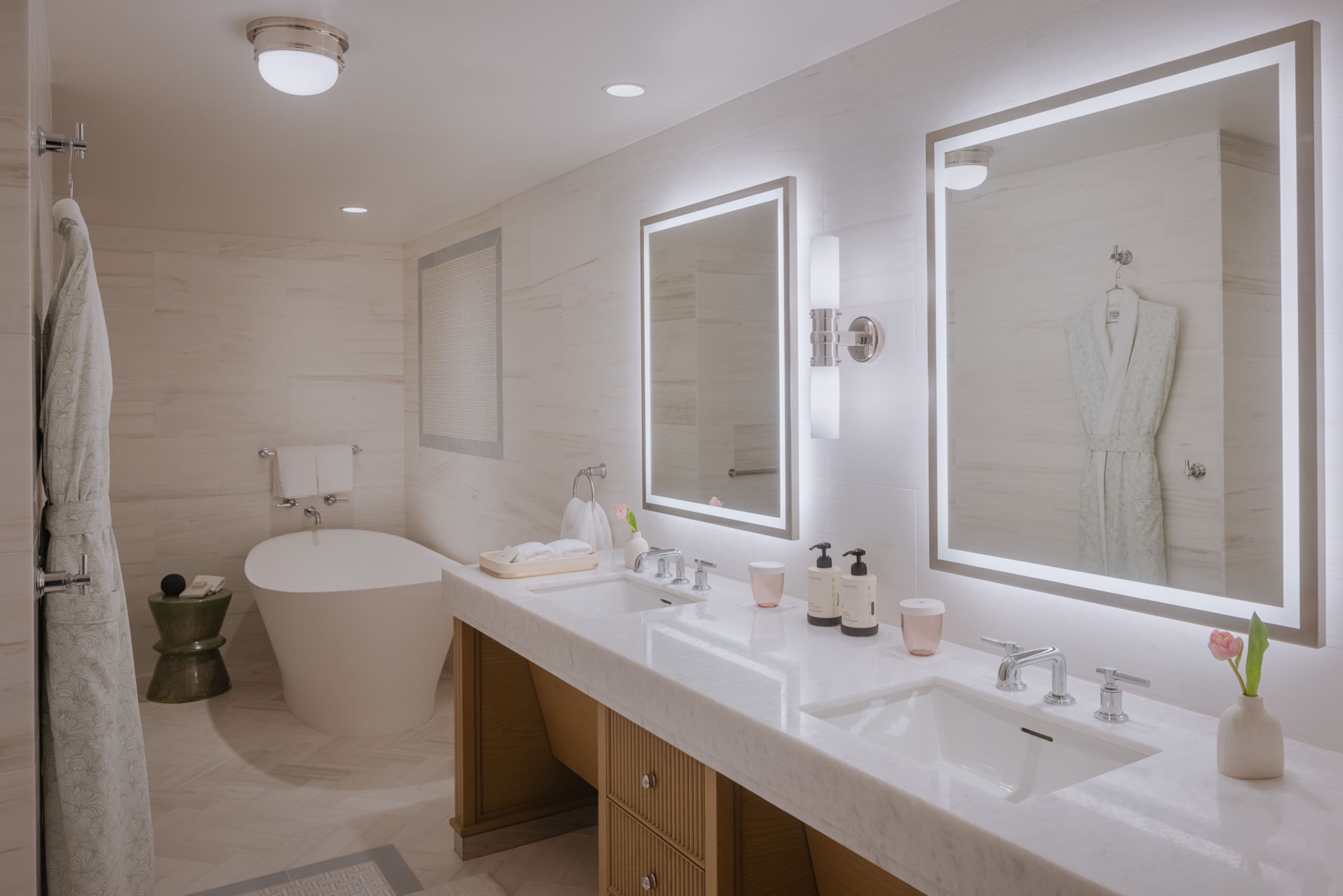 Regent Santa Monica Beach — 46