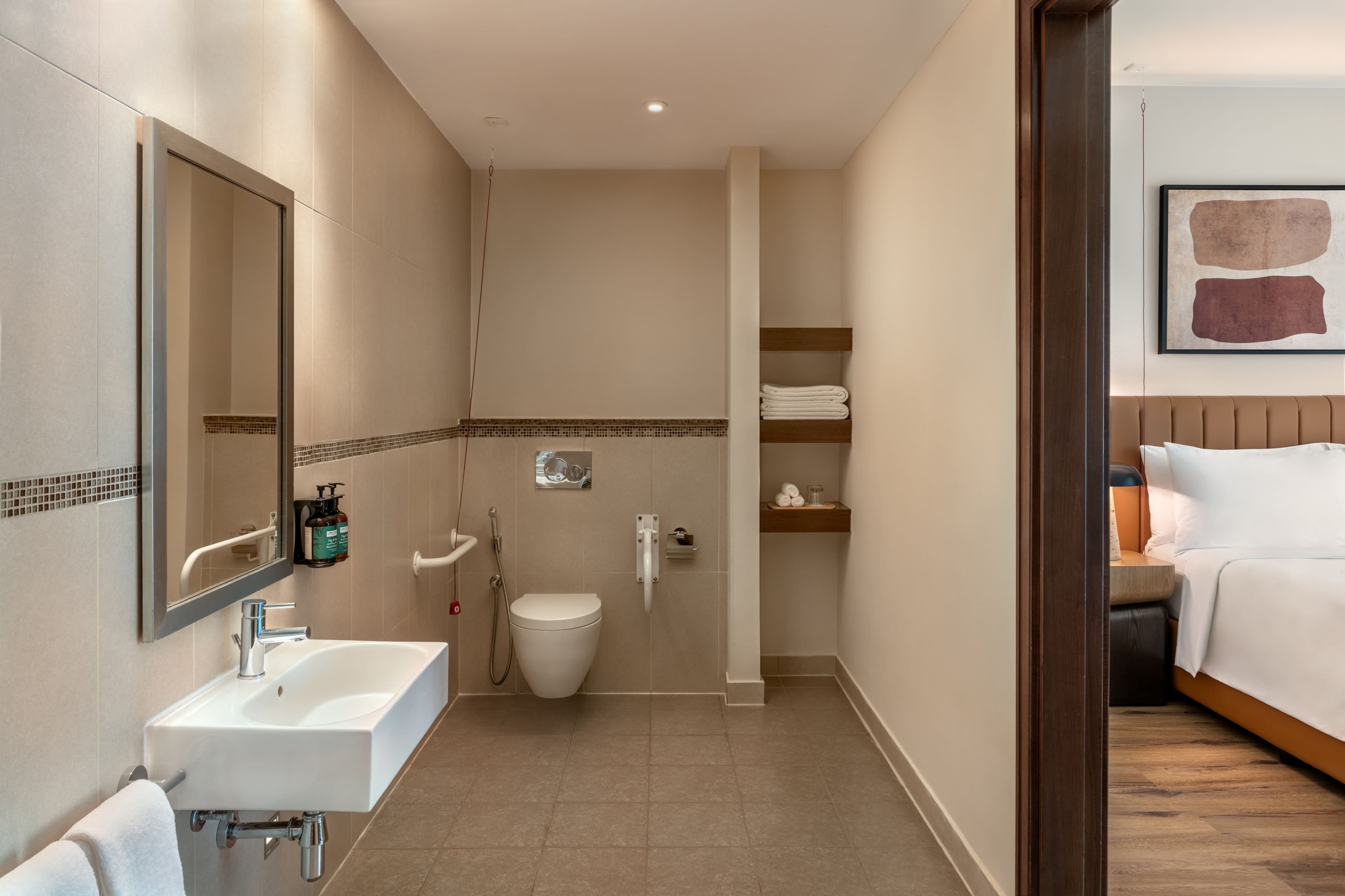 Staybridge Suites Abu Dhabi - Yas Island — 17