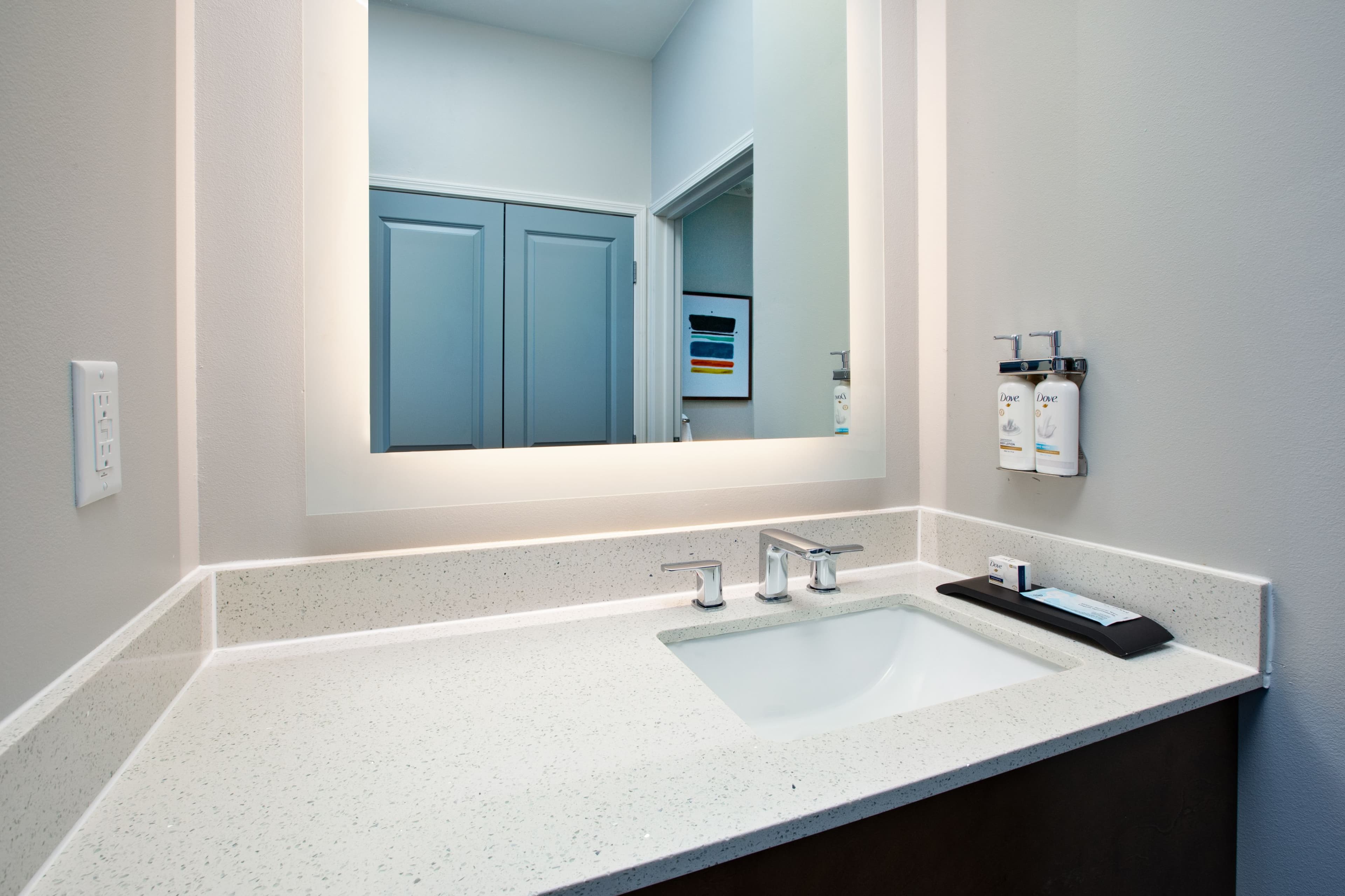 Staybridge Suites Ames - Image 5