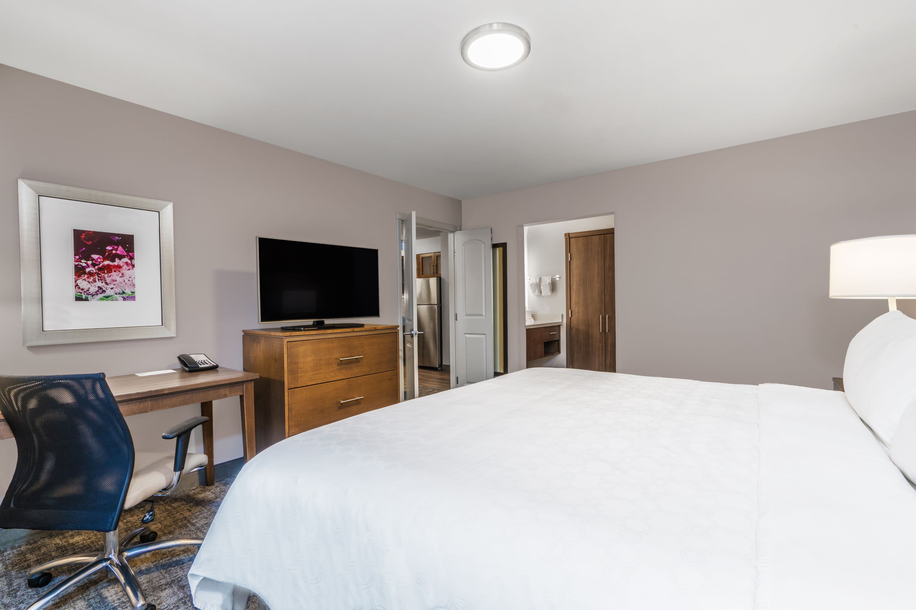 Staybridge Suites Anchorage — 13