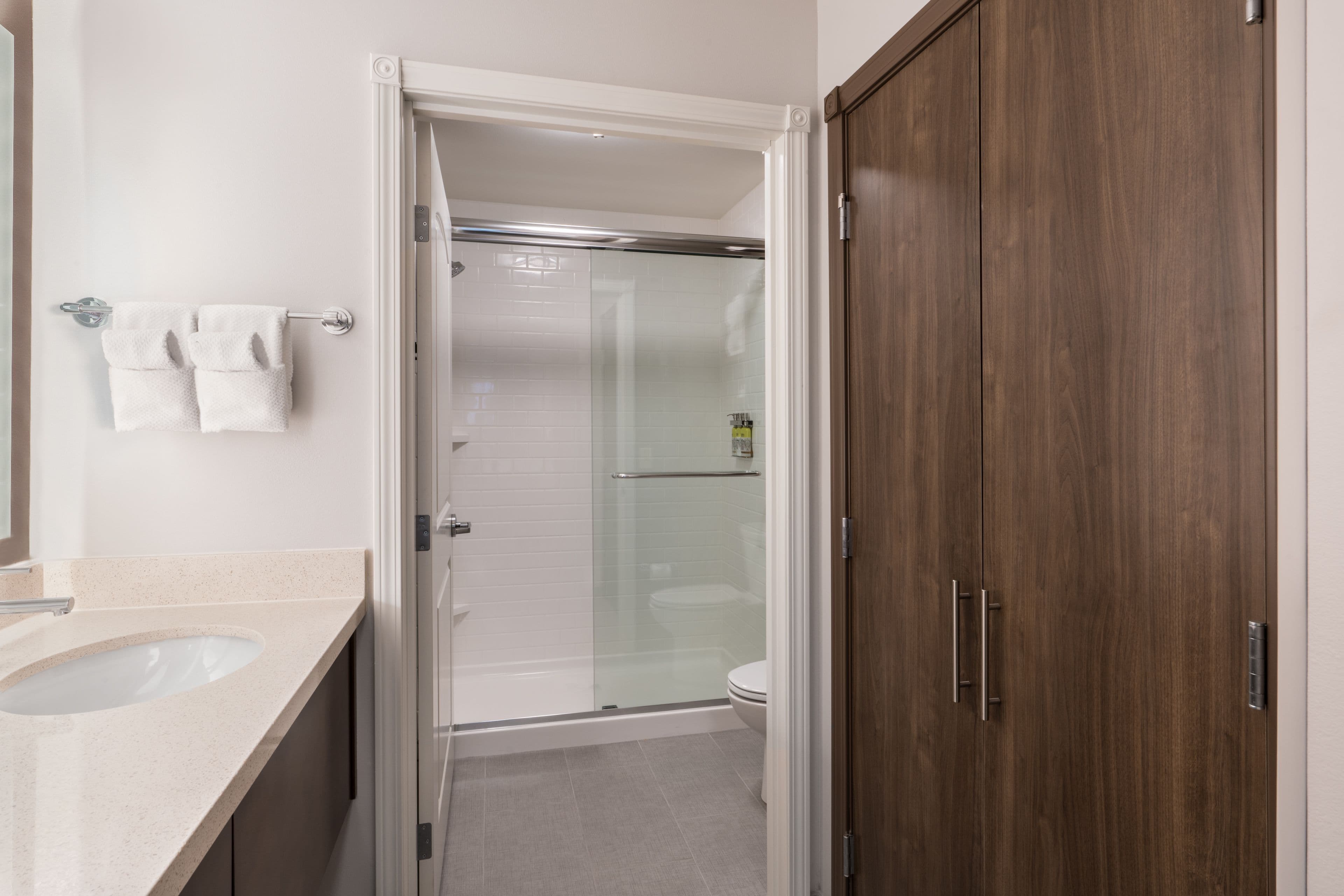 Staybridge Suites Anchorage — 7
