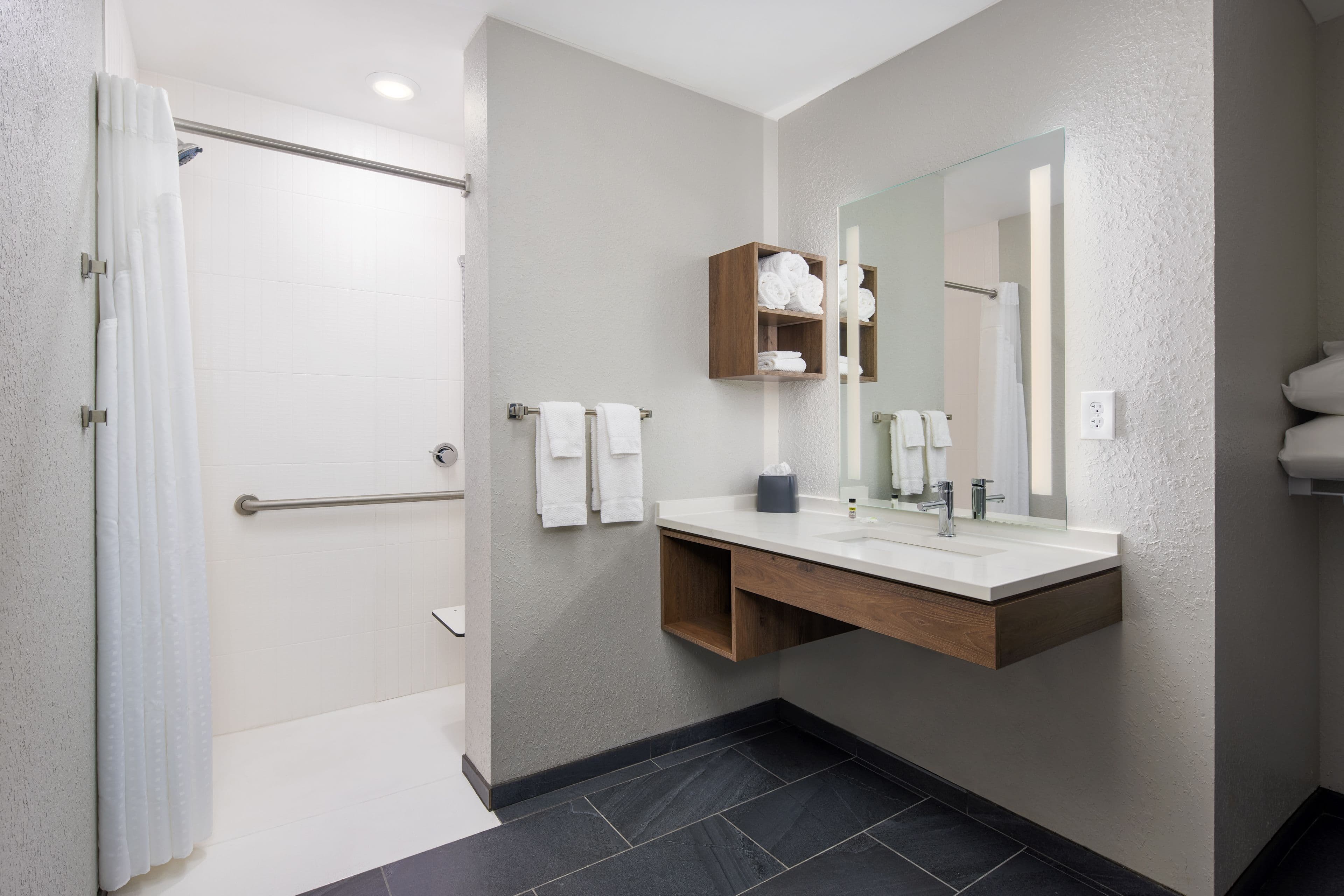 Staybridge Suites Auburn – University Area — 27