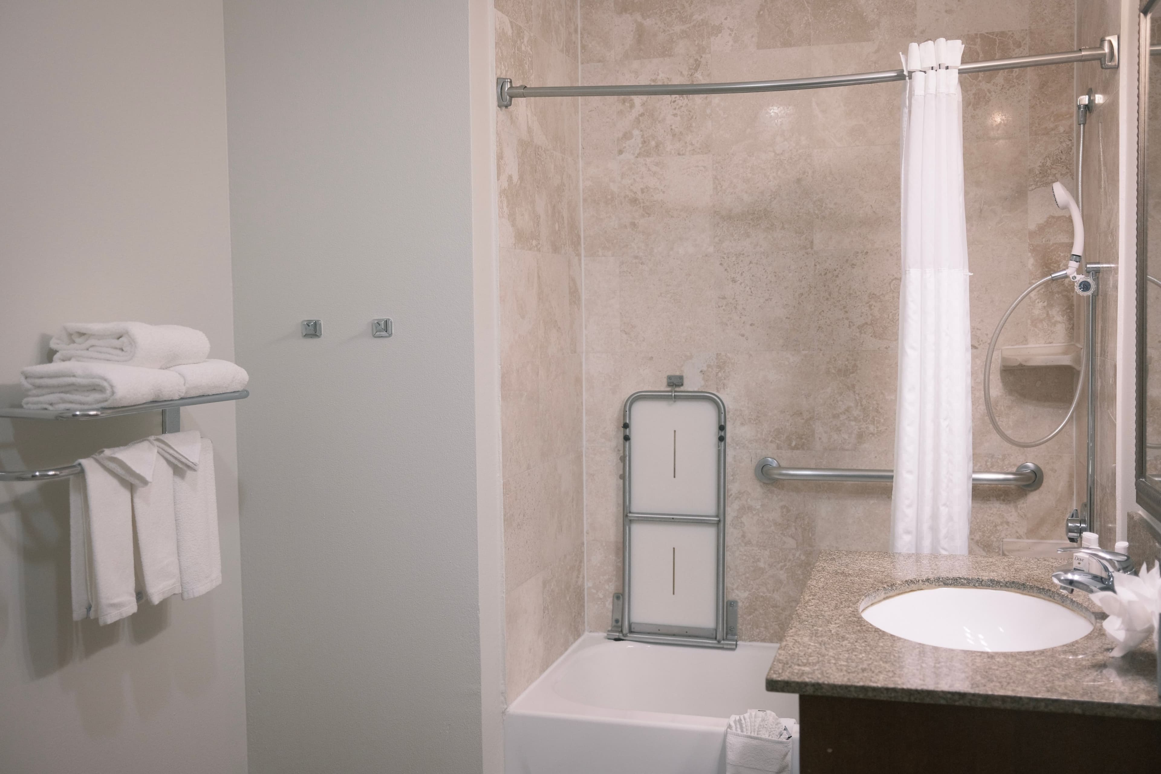 Staybridge Suites Austin Airport — 11