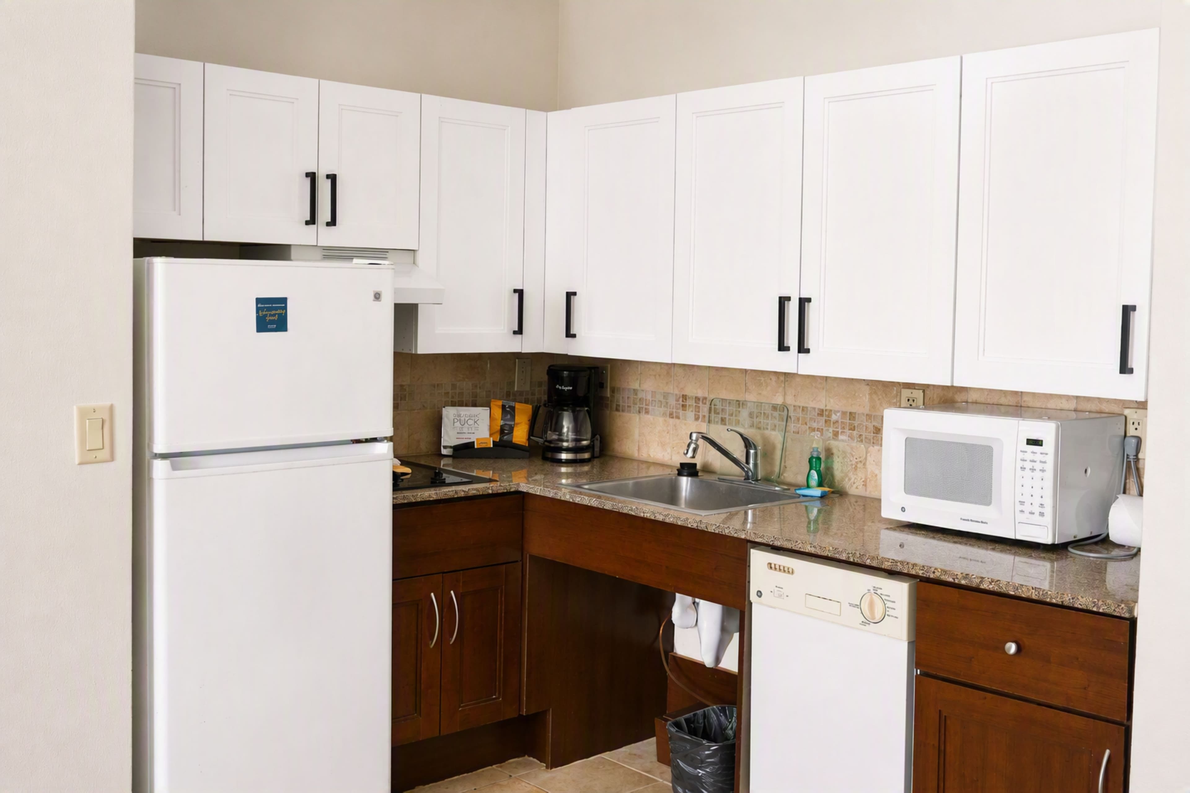 Staybridge Suites Austin Airport — 12