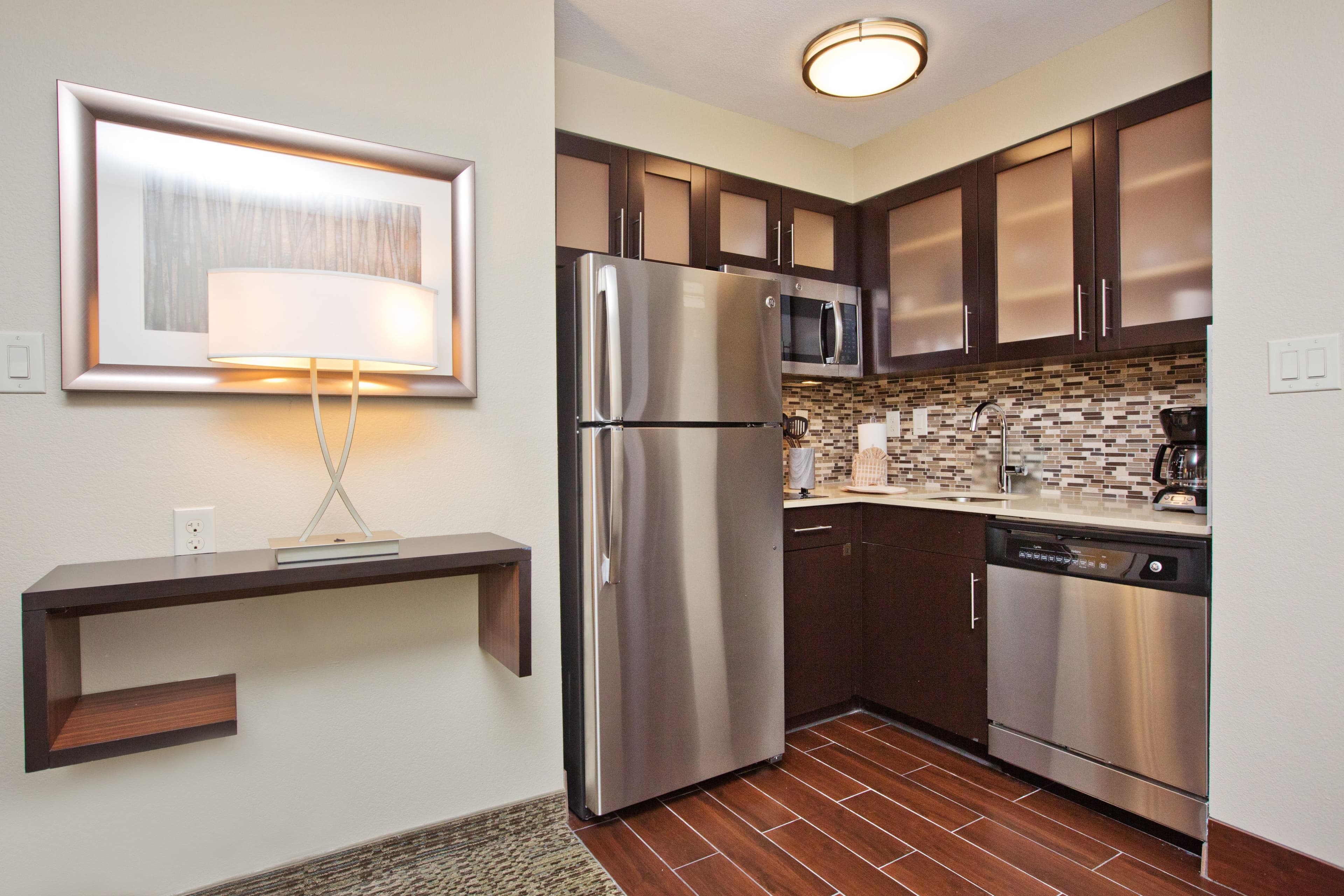 Staybridge Suites Austin South Interstate Hwy 35 - Image 3