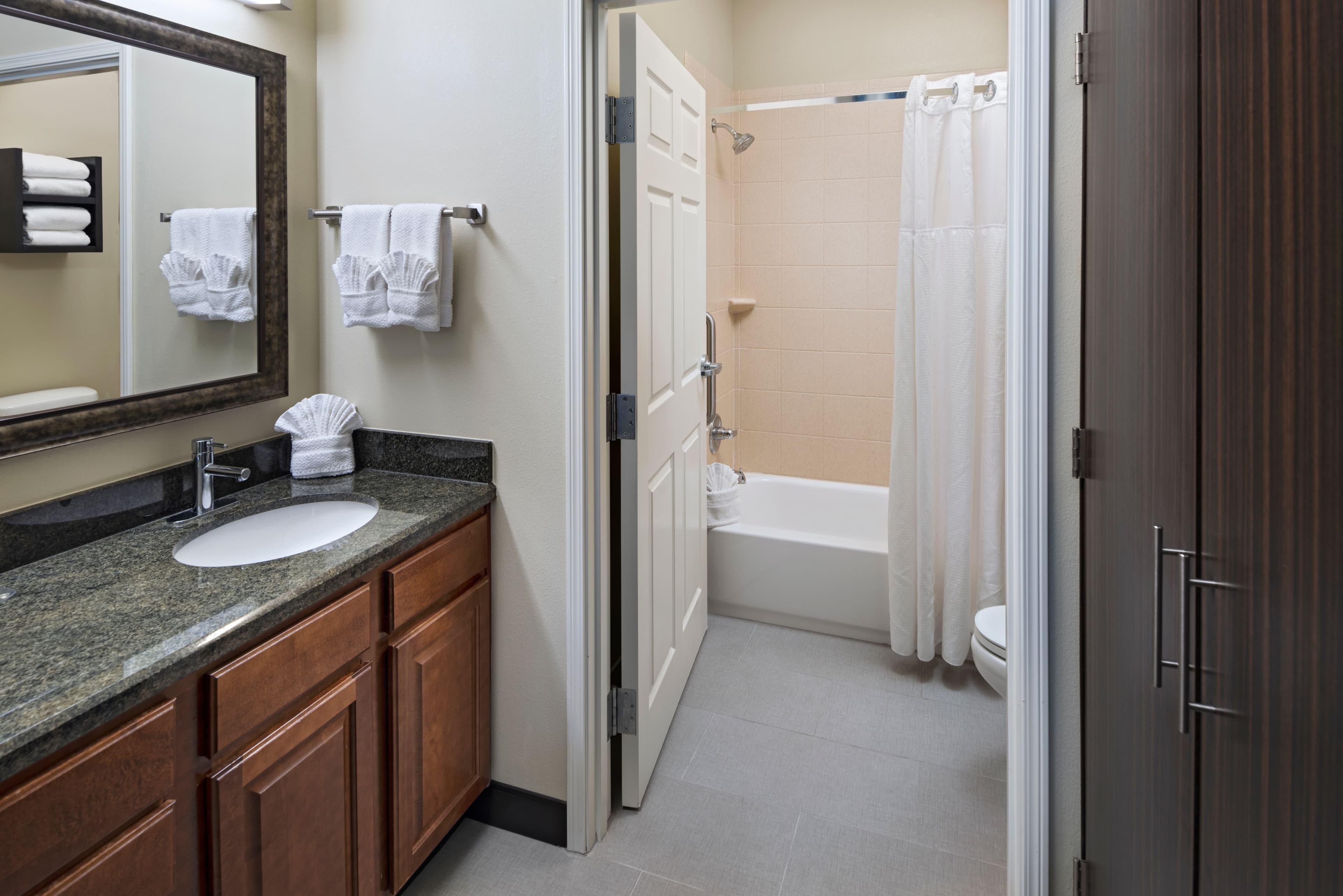 Staybridge Suites Austin Northwest — 7