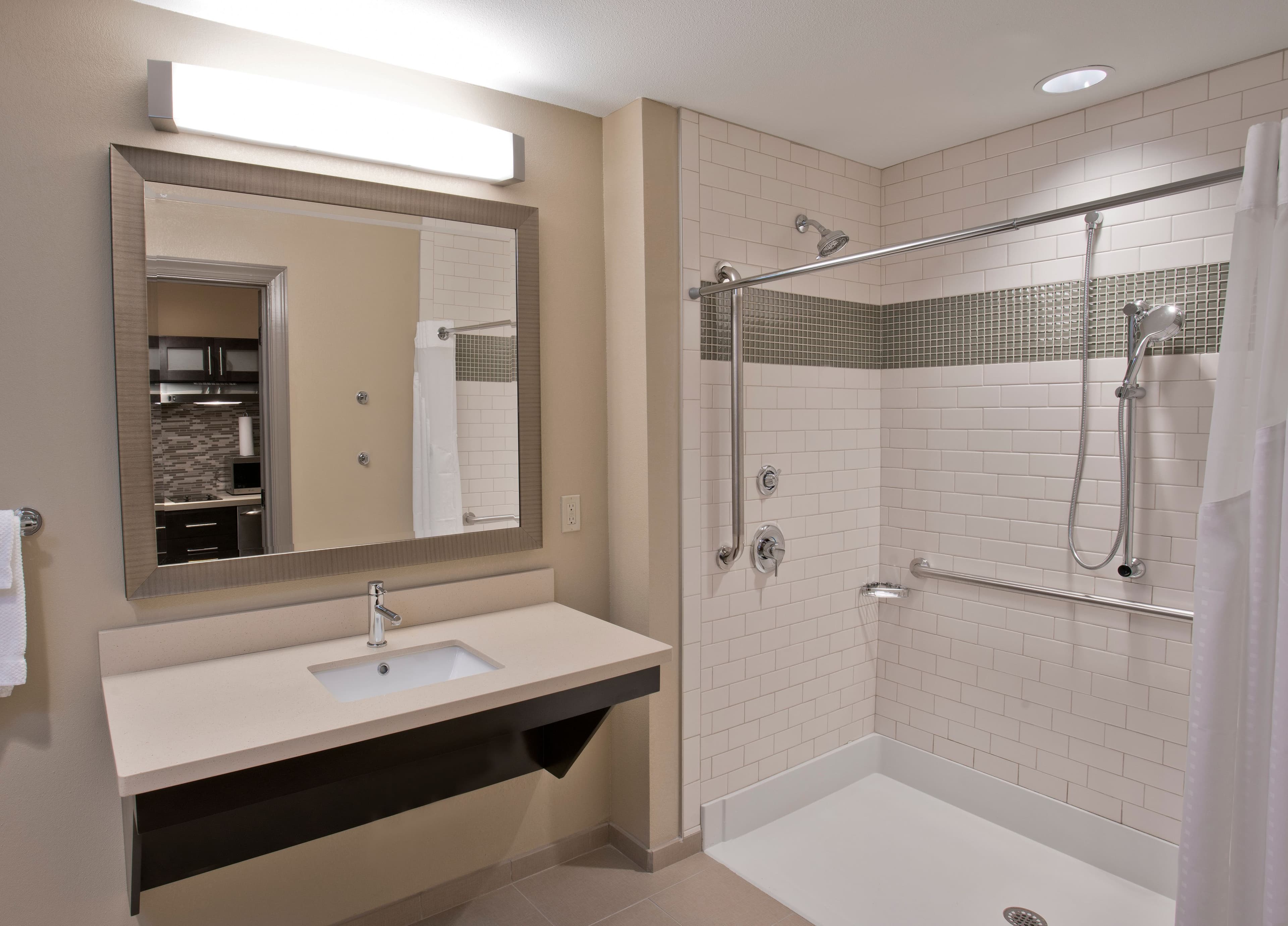 Staybridge Suites Baltimore - Inner Harbor — 60