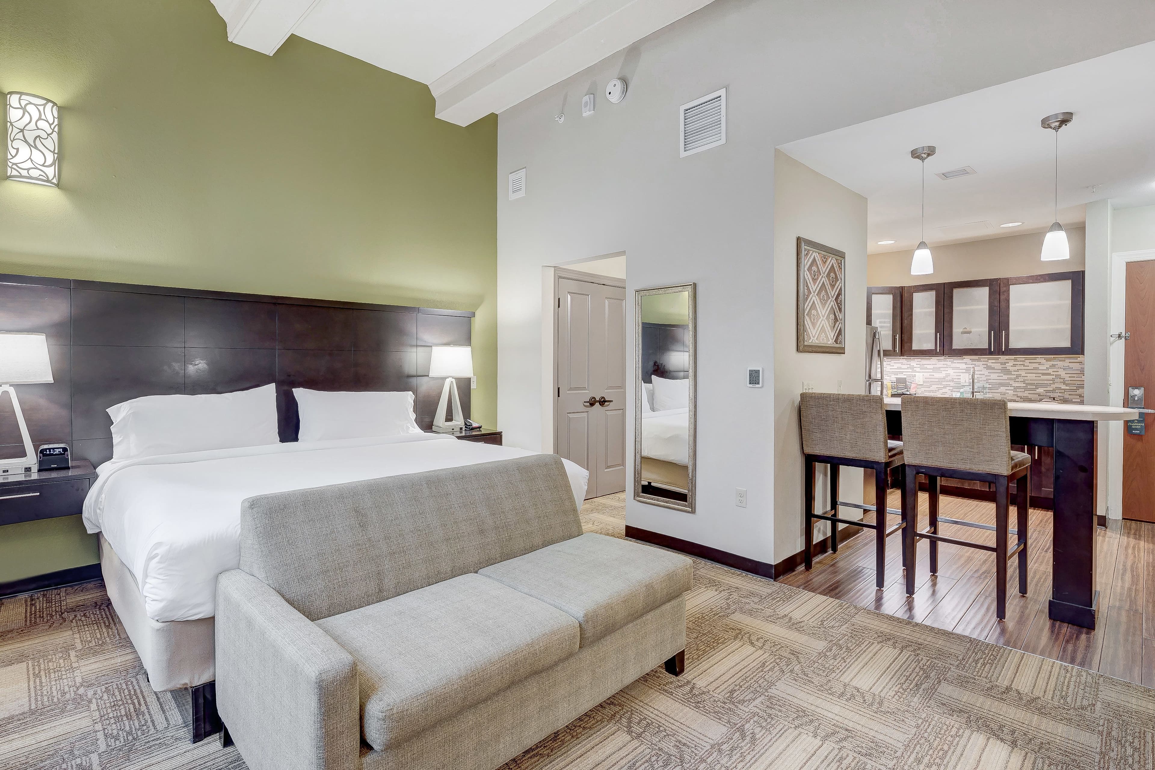 Staybridge Suites Baltimore - Inner Harbor — 25