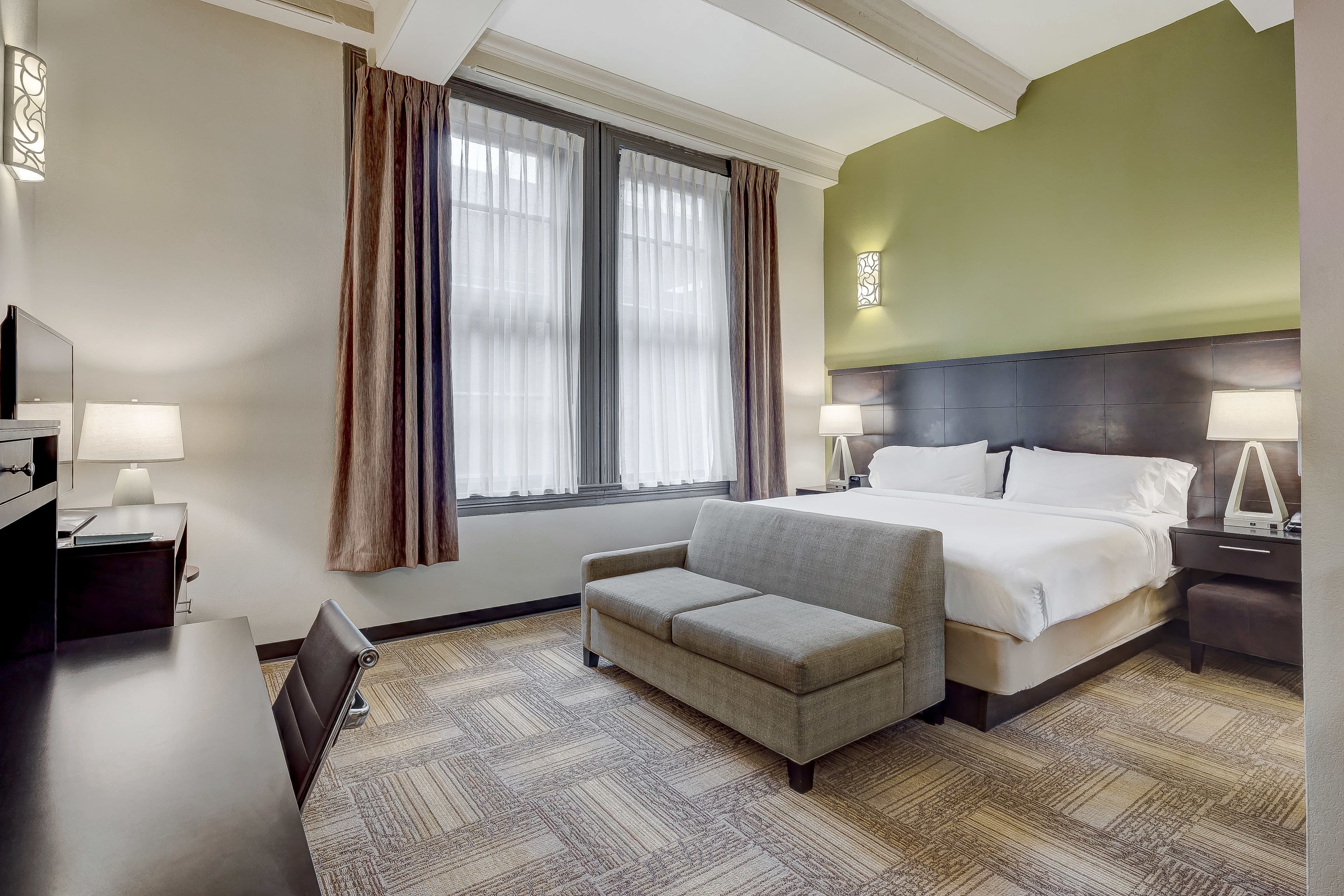 Staybridge Suites Baltimore - Inner Harbor — 28