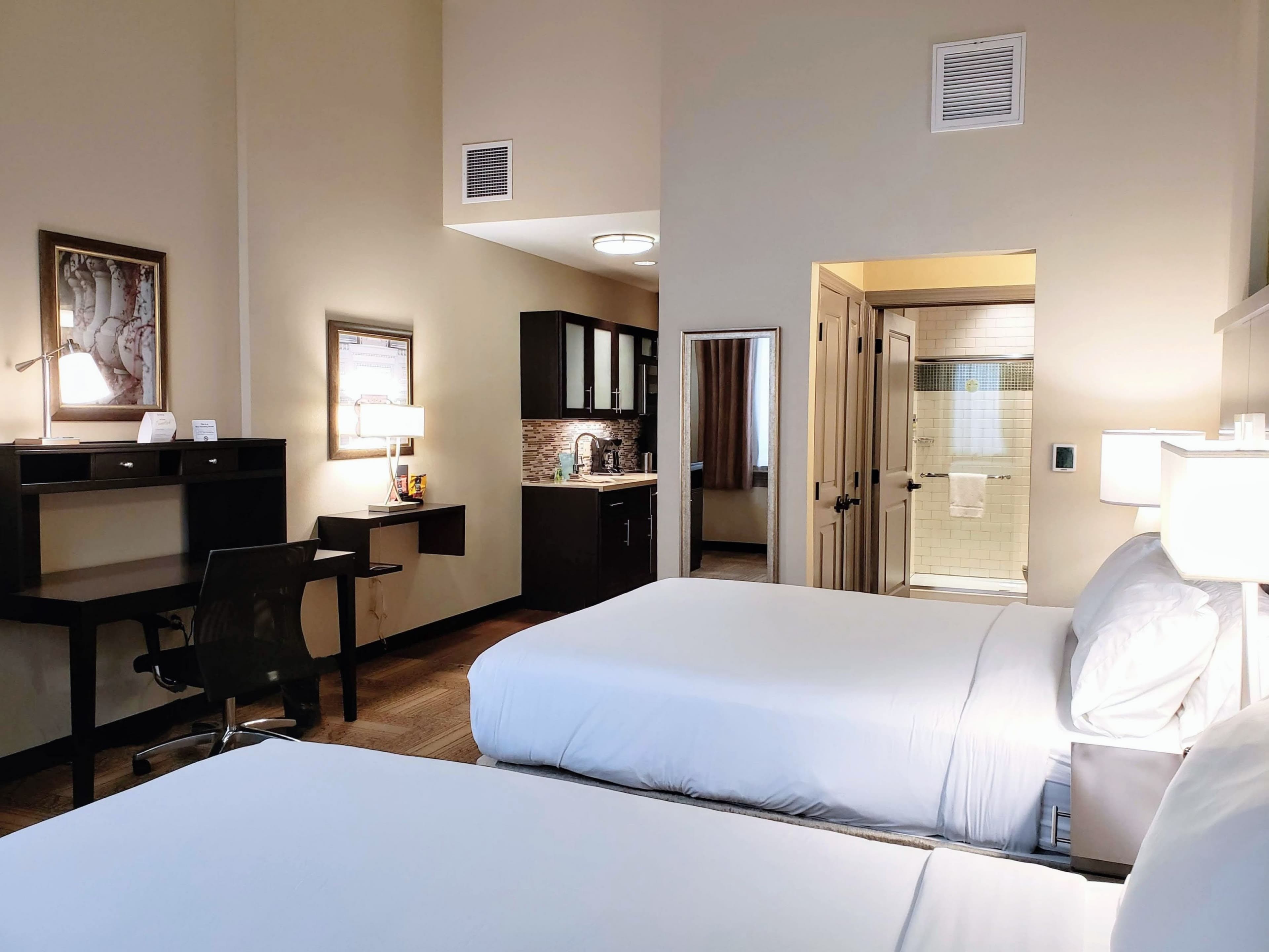 Staybridge Suites Baltimore - Inner Harbor — 75