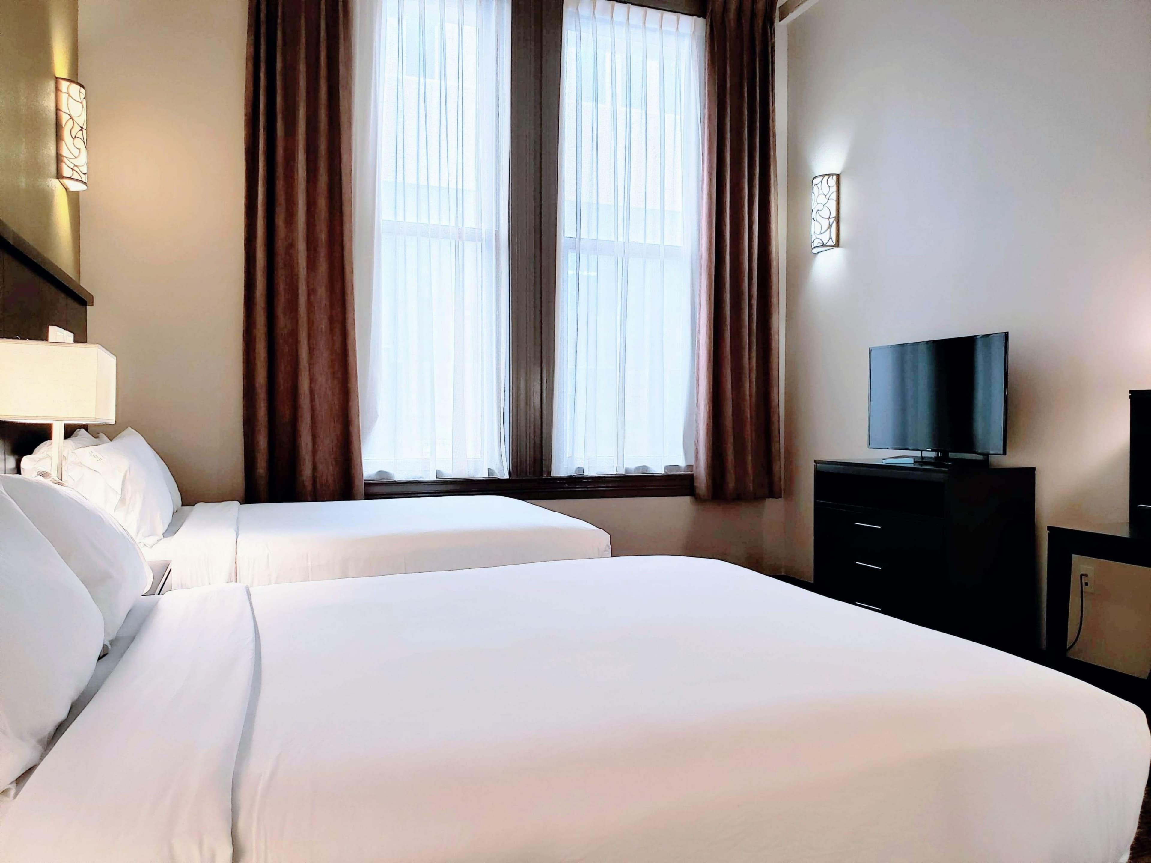 Staybridge Suites Baltimore - Inner Harbor — 76