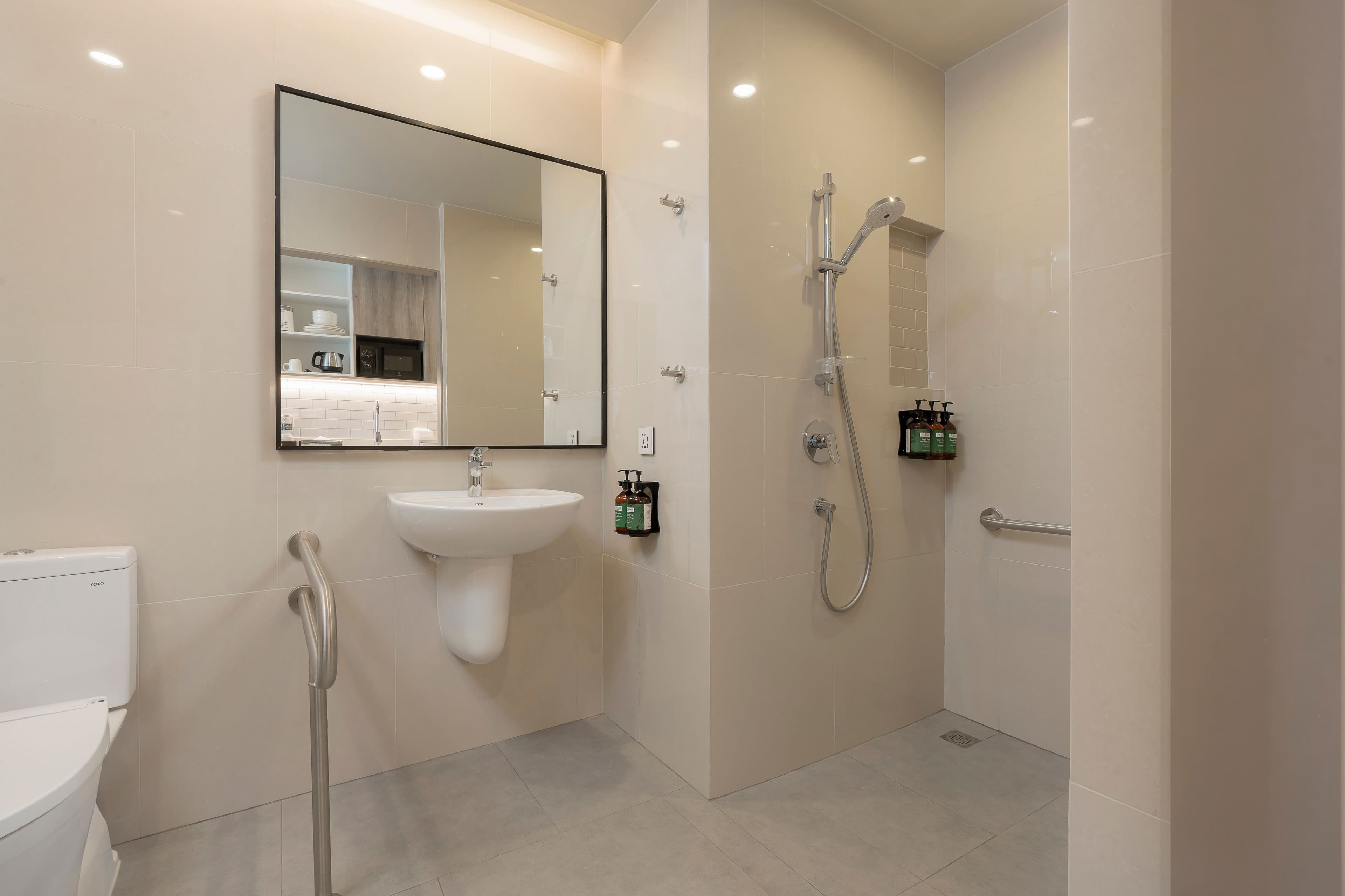 Staybridge Suites Bangkok Sukhumvit — 7