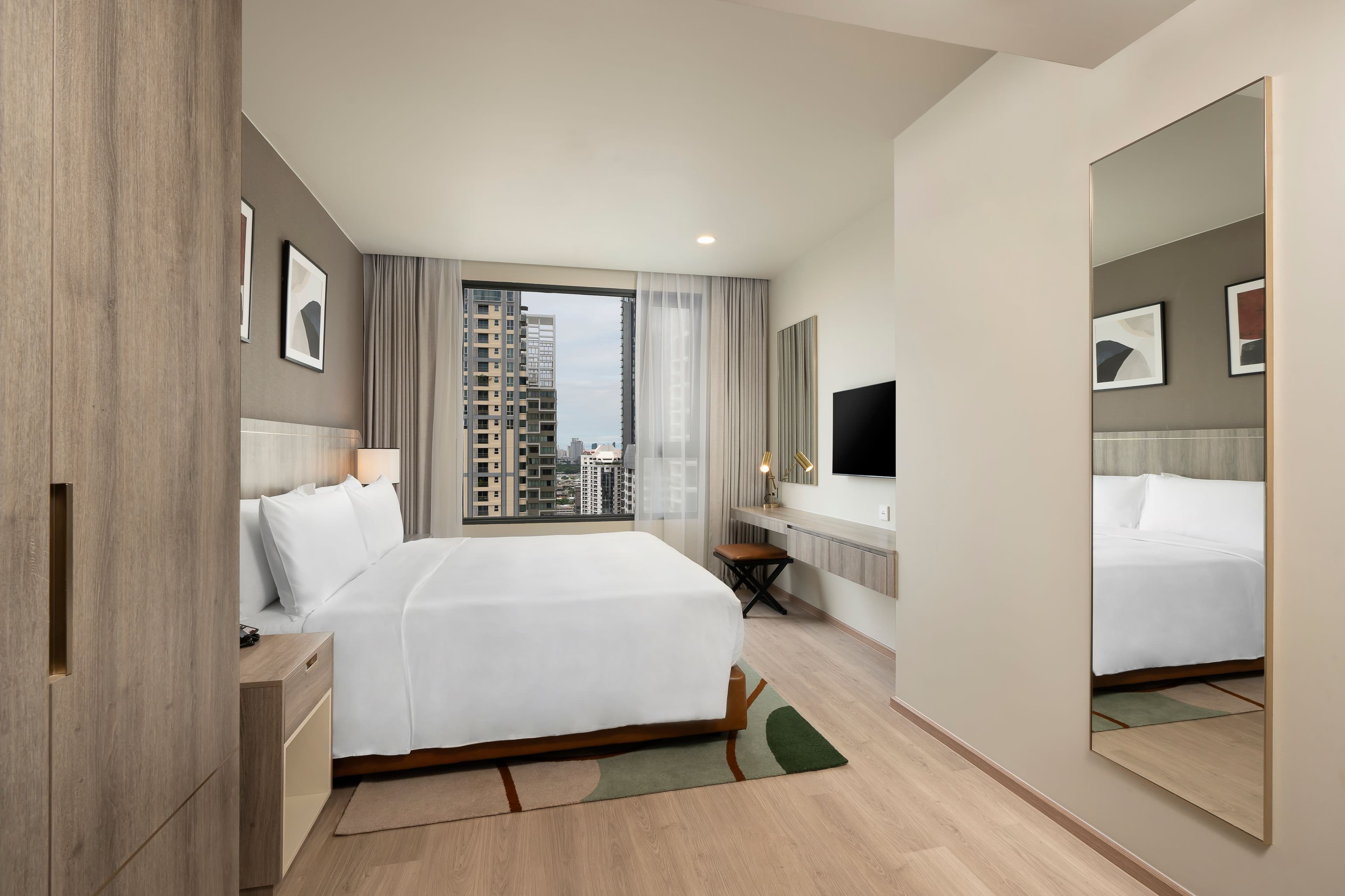 Staybridge Suites Bangkok Sukhumvit — 64