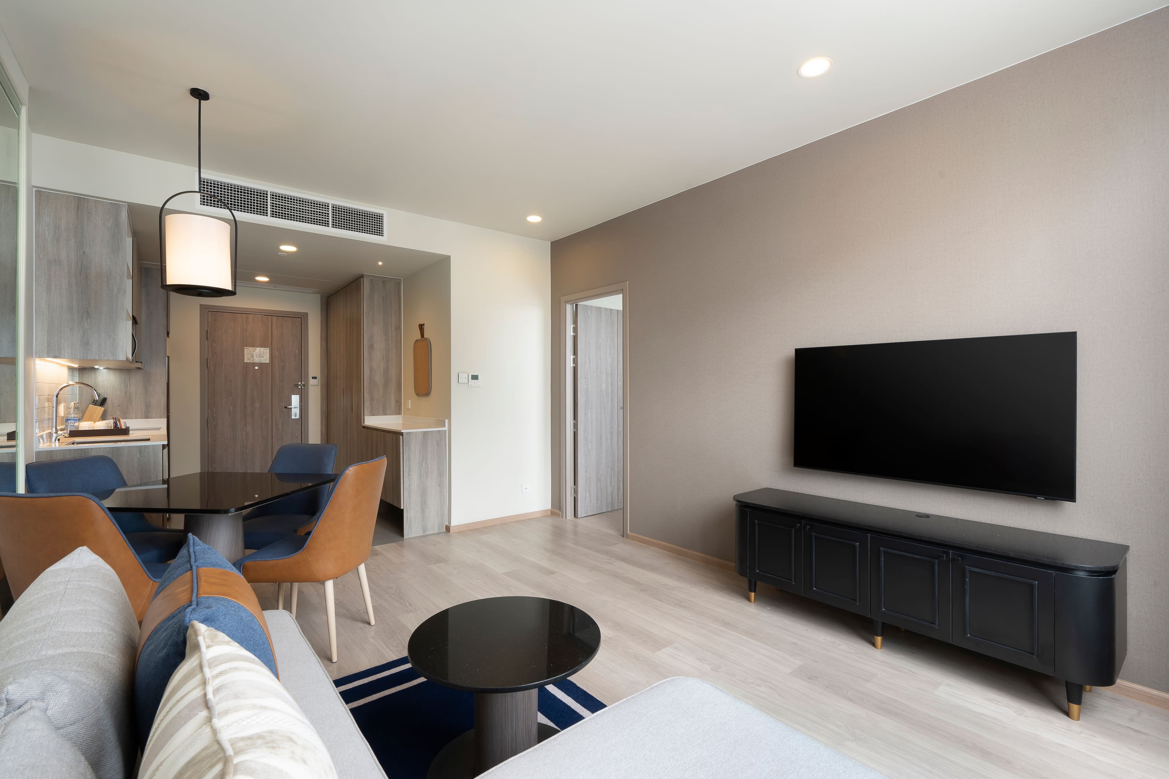 Staybridge Suites Bangkok Sukhumvit — 10