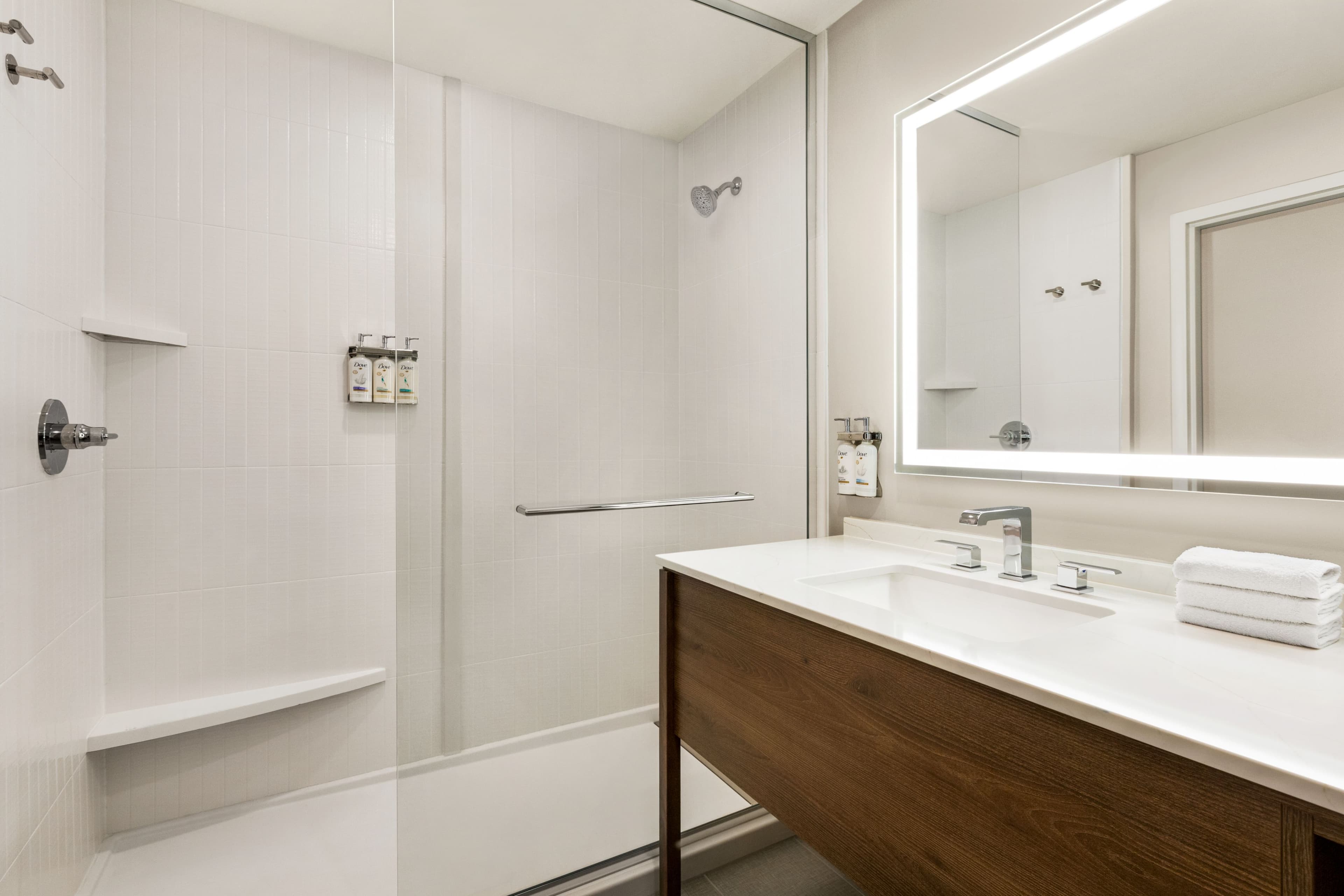 Staybridge Suites Houston East - Baytown - Image 3