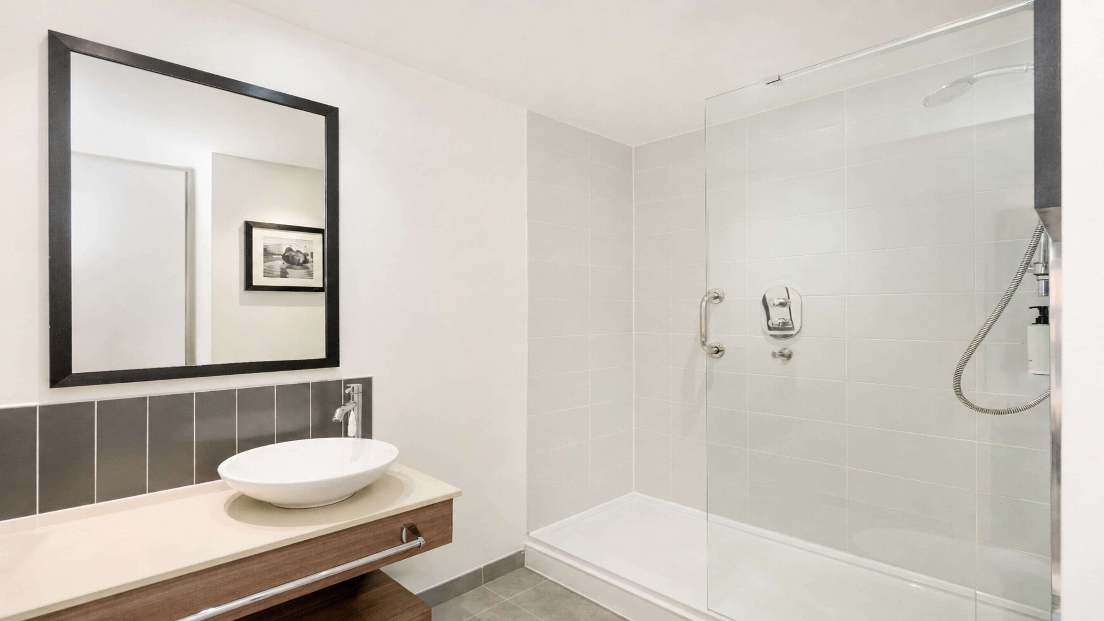 Staybridge Suites Birmingham — 28
