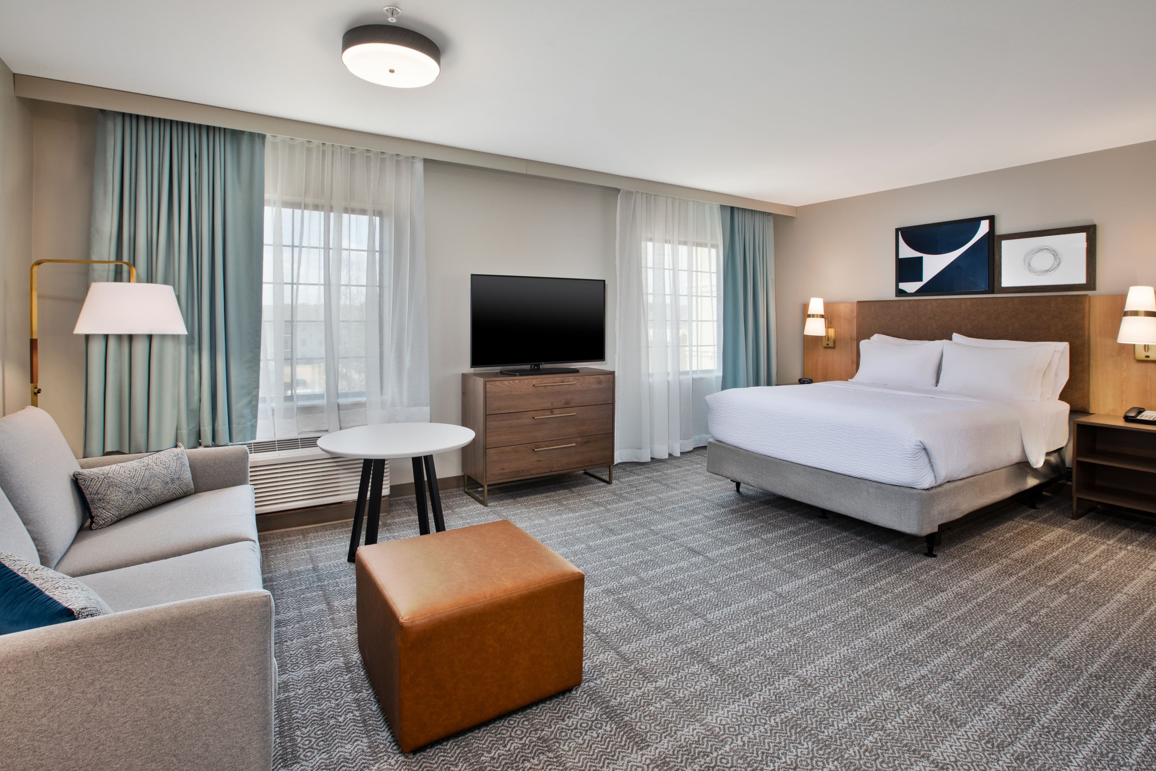 Staybridge Suites Bismarck — 6