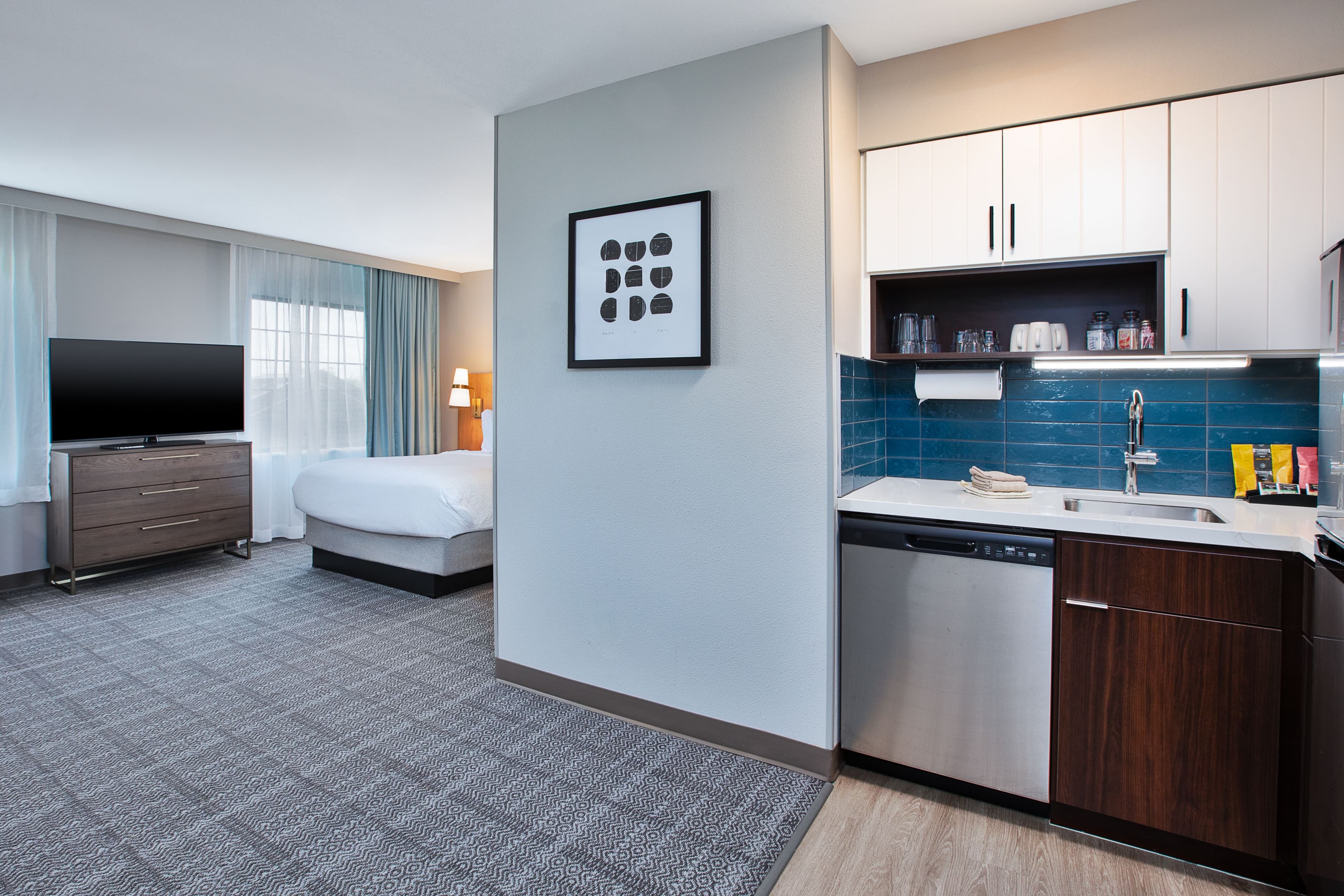 Staybridge Suites Bismarck — 14