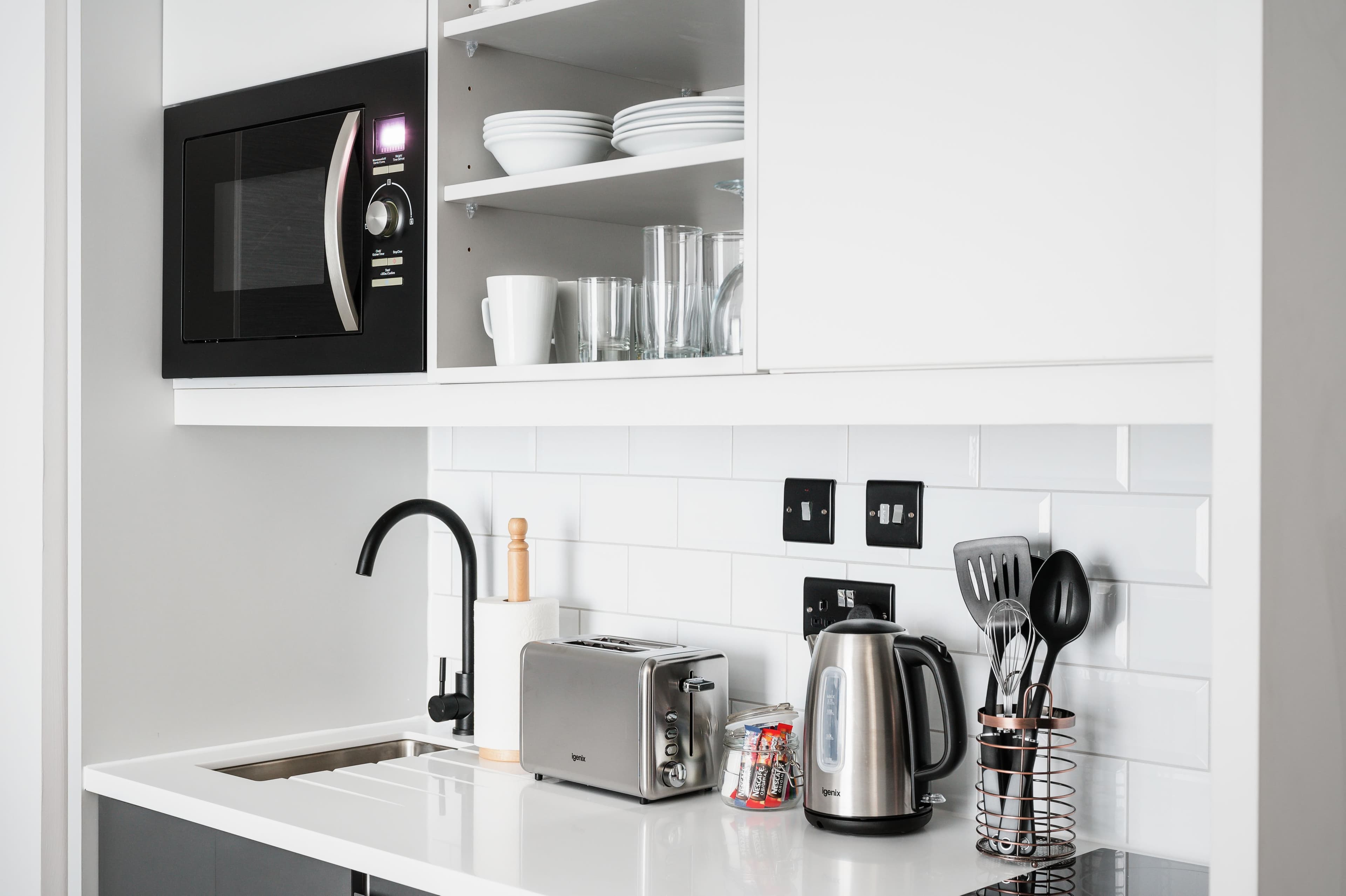 Staybridge Suites Brighton - Image 3