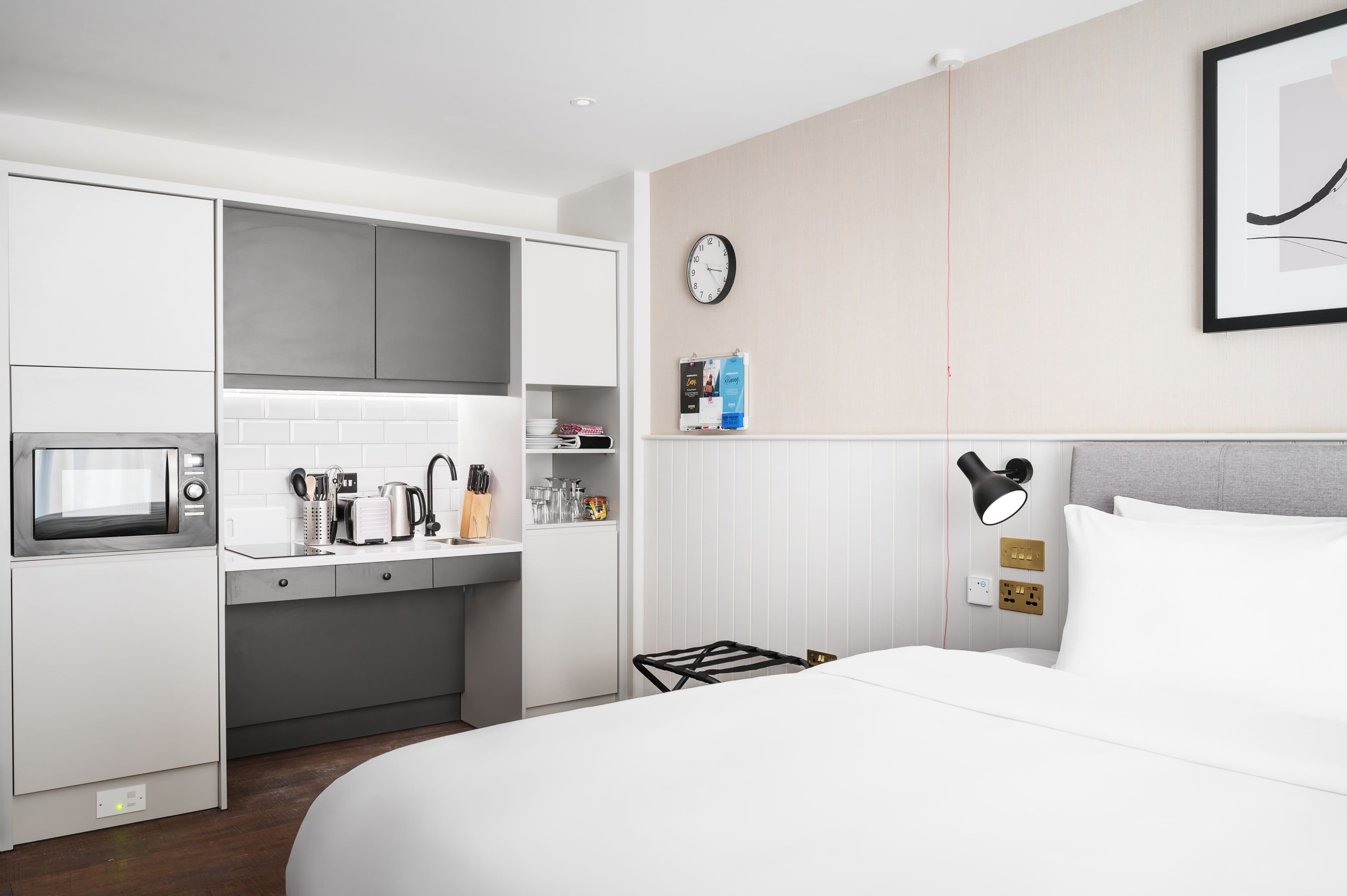 Staybridge Suites Brighton — 11
