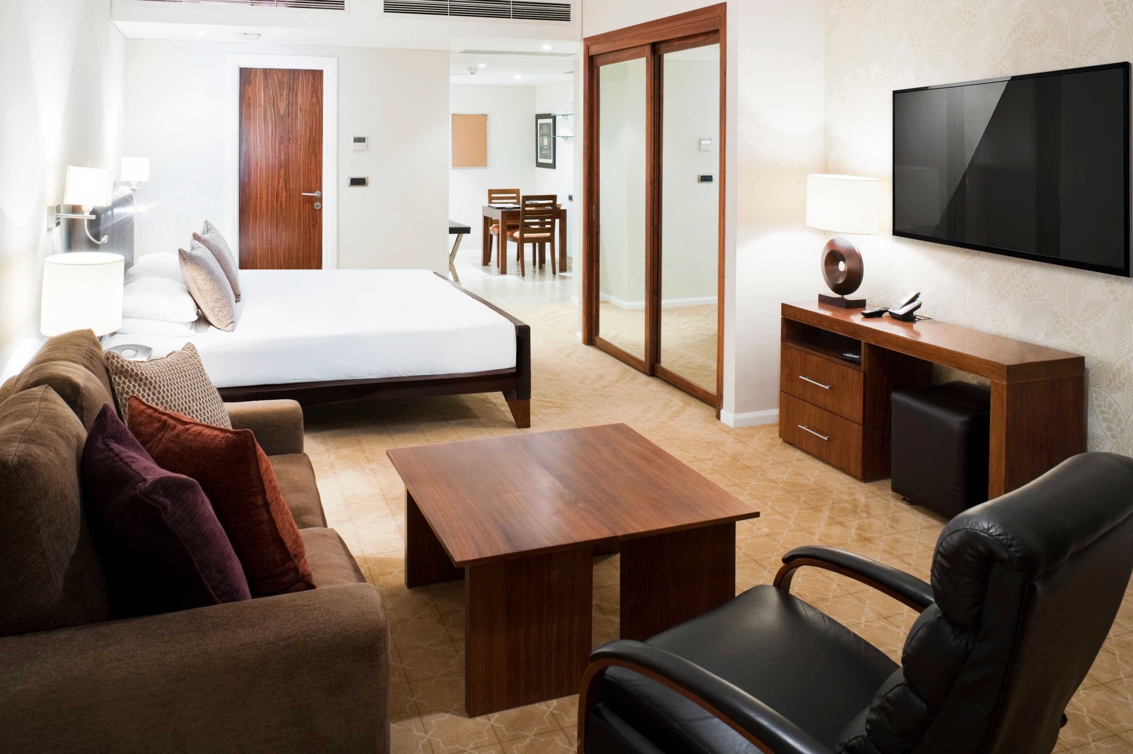 Staybridge Suites Cairo - Citystars - Image 3