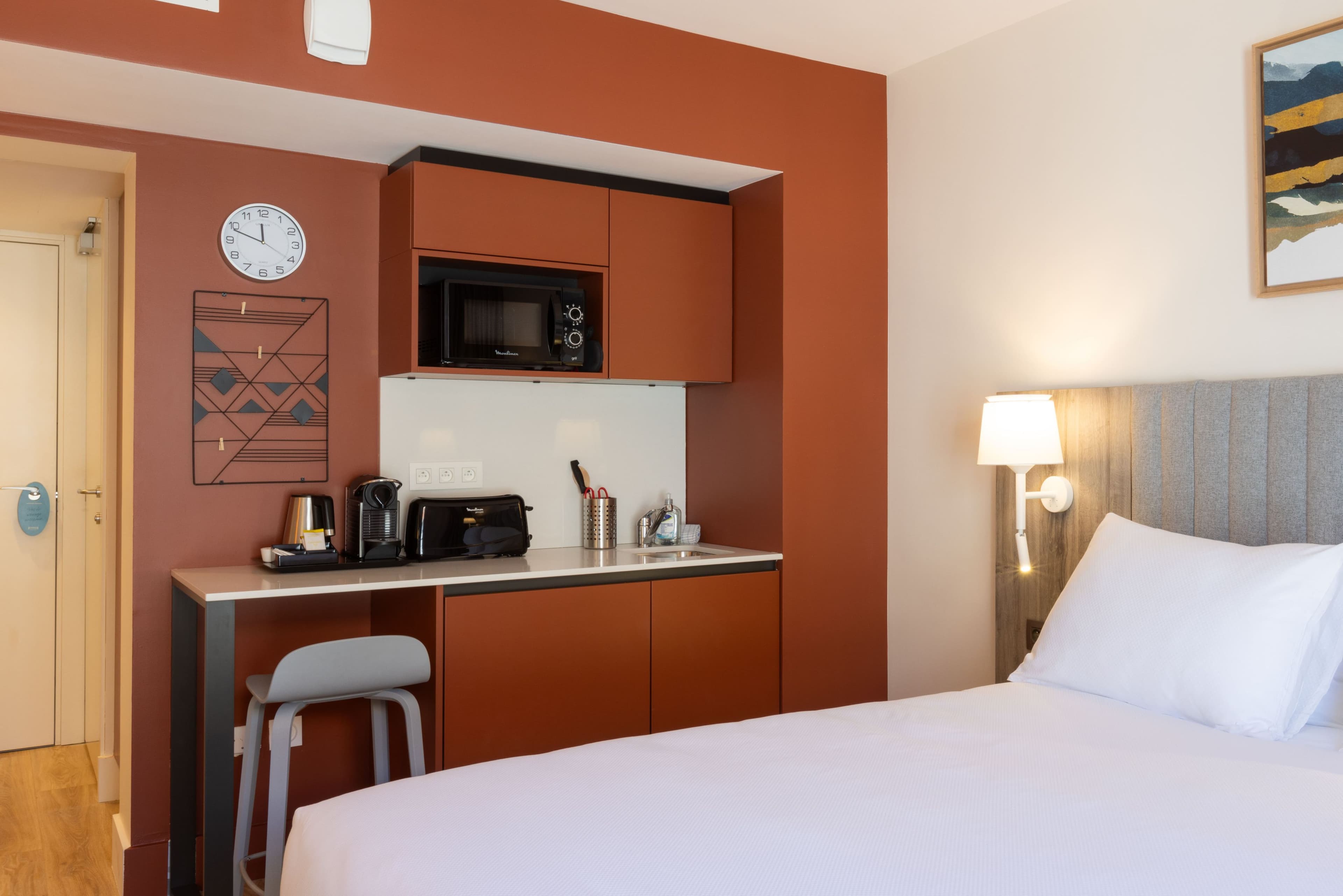 Staybridge Suites Cannes Centre — 10
