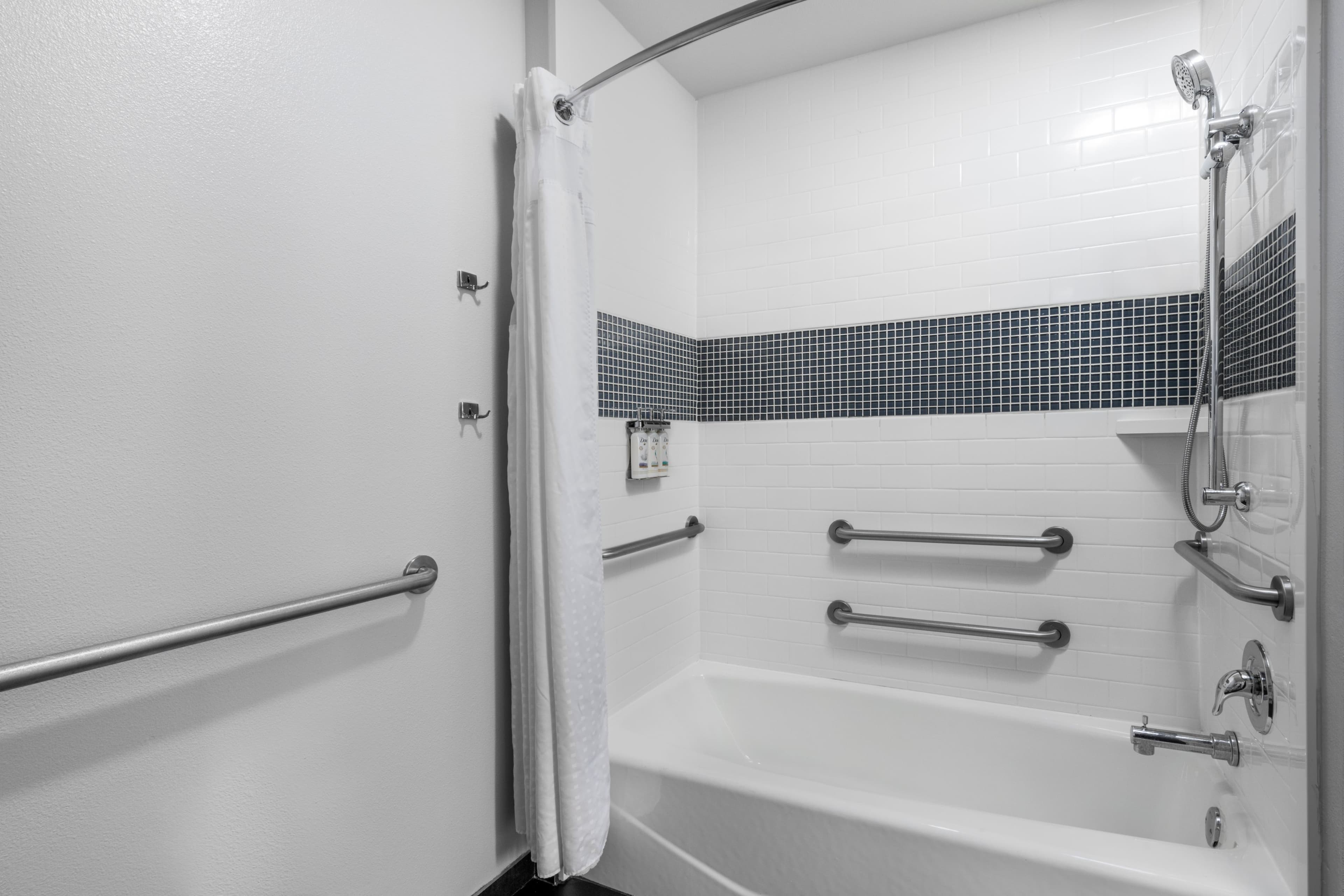 Staybridge Suites Carlsbad - San Diego — 15