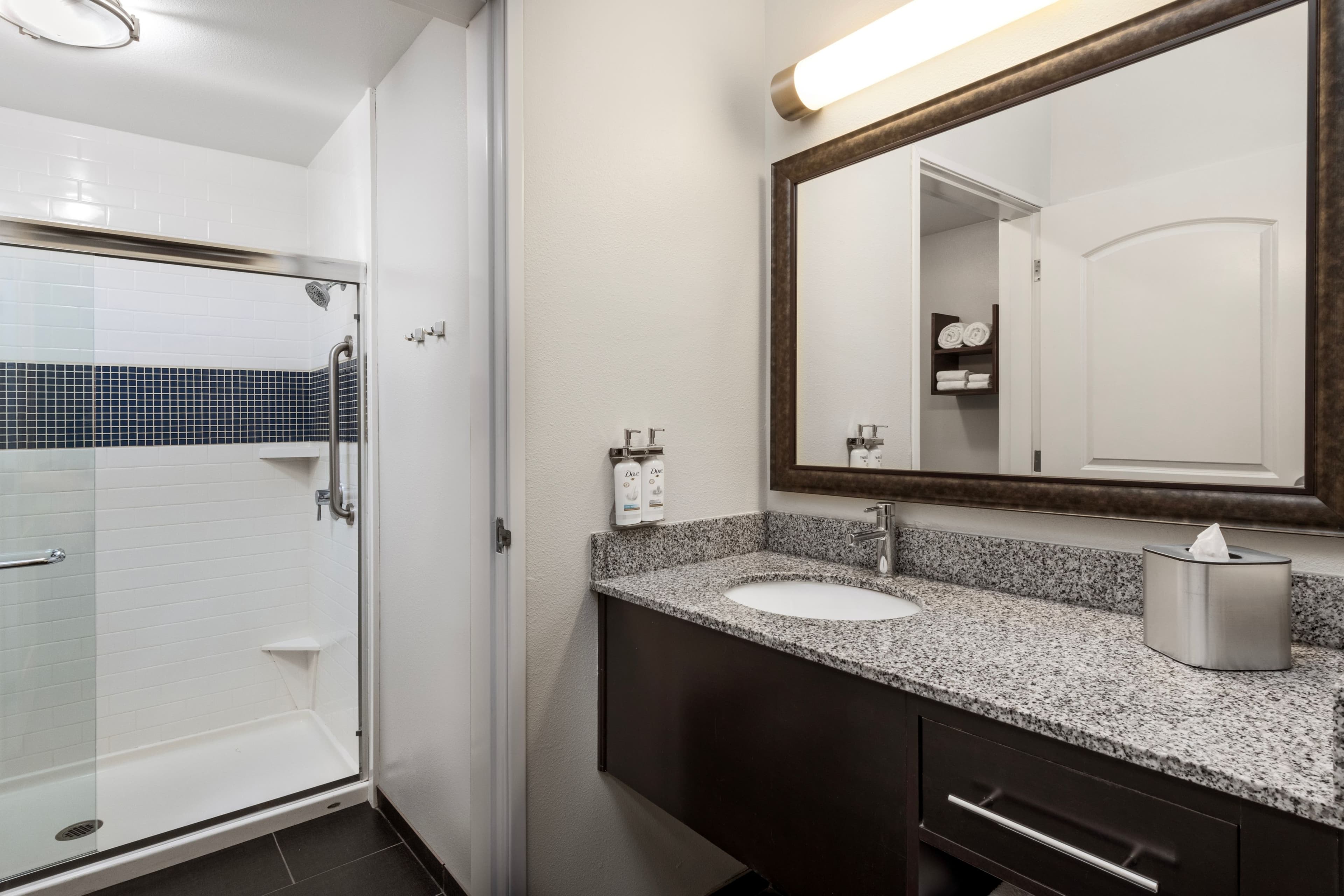 Studio Suite - Image 5