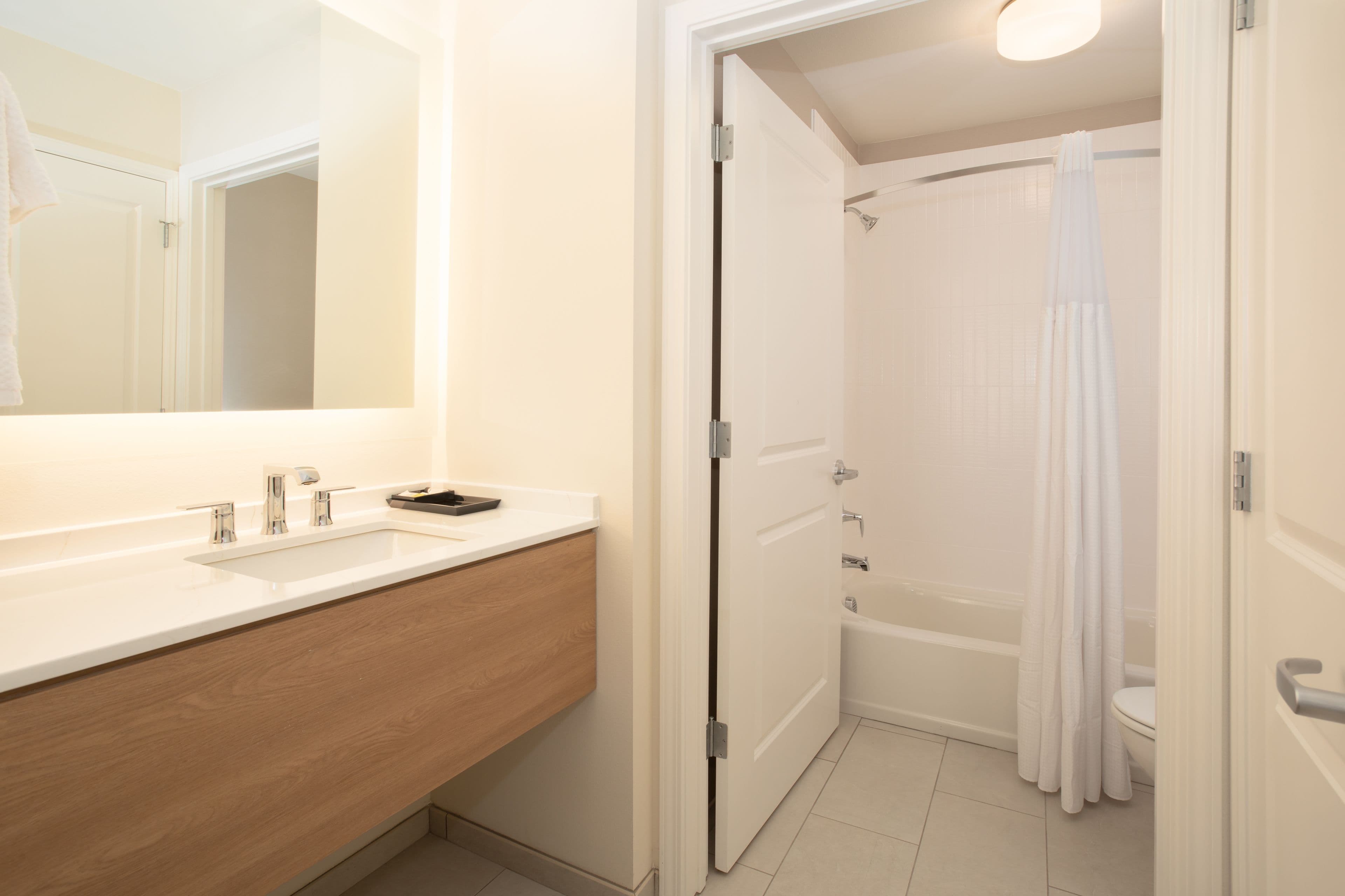 Staybridge Suites Carson City - Tahoe Area — 11