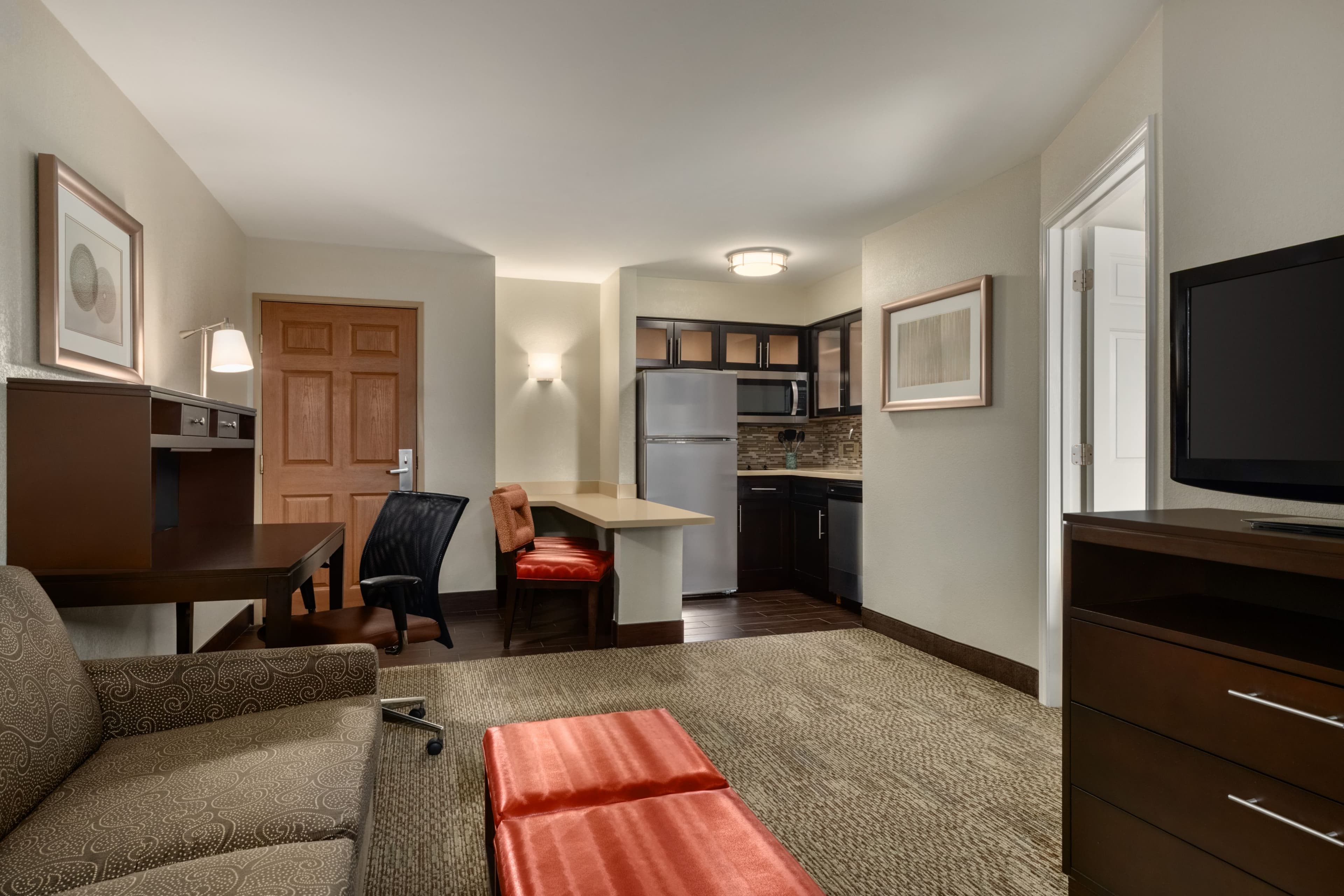 Staybridge Suites Chantilly Dulles Airport — 15