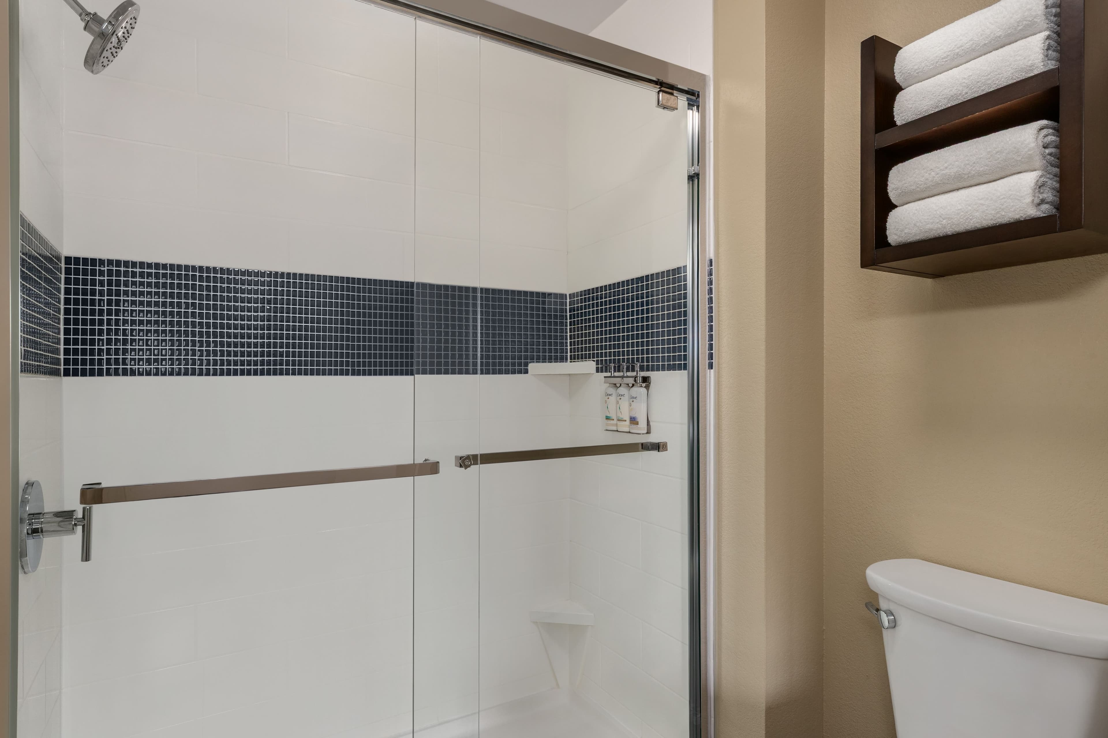 Staybridge Suites Chantilly Dulles Airport — 3