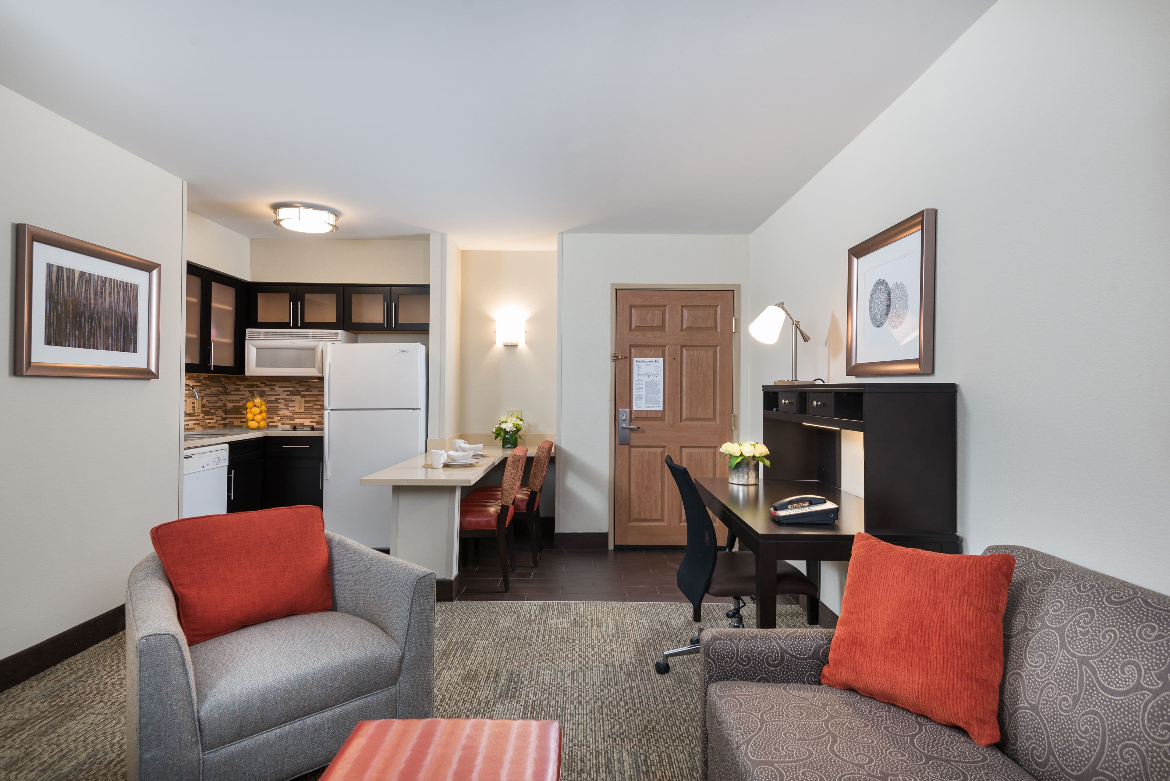 Staybridge Suites Chantilly Dulles Airport — 19