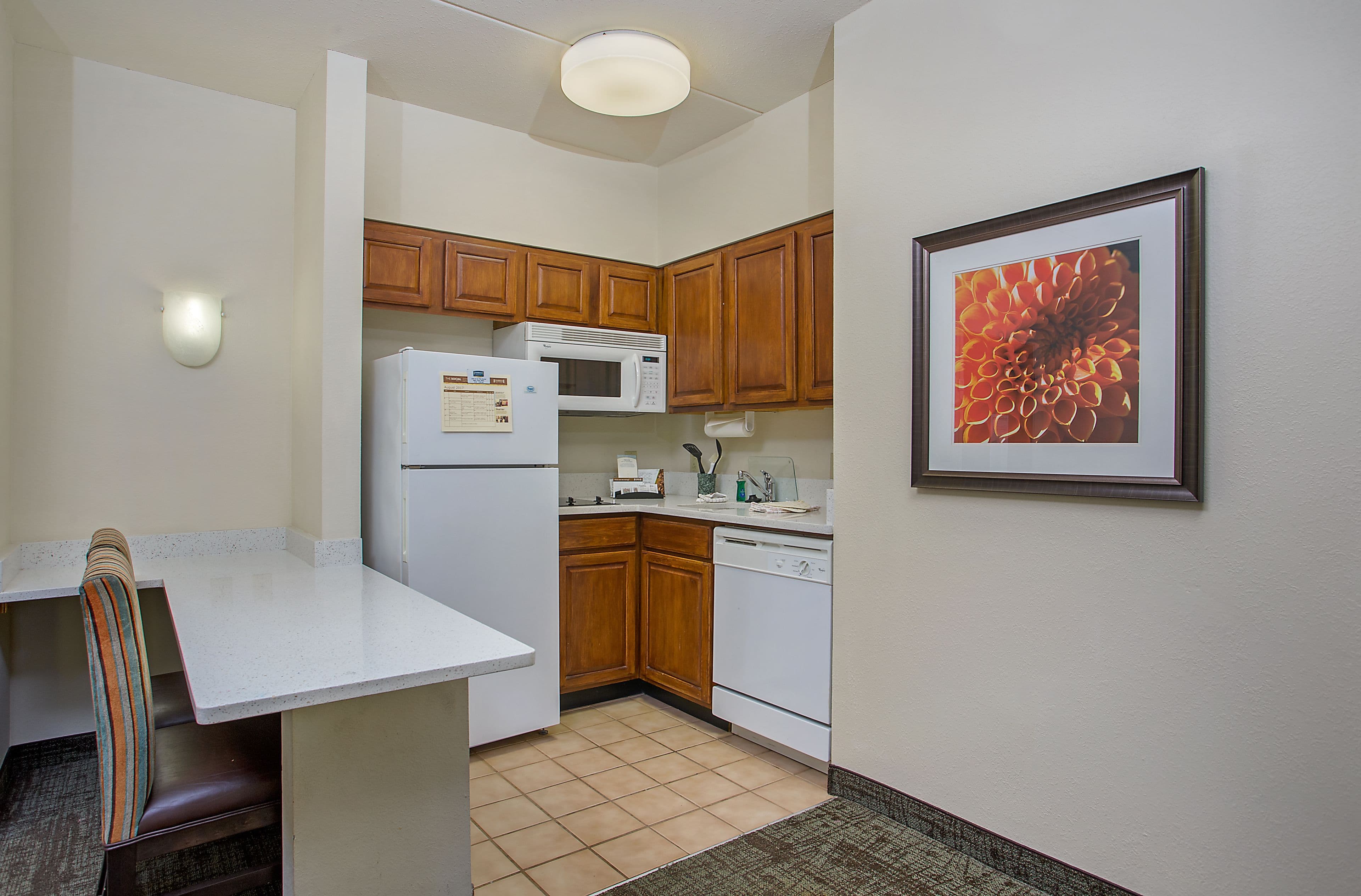 Staybridge Suites Chattanooga Dwtn - Conv Ctnr - Image 4