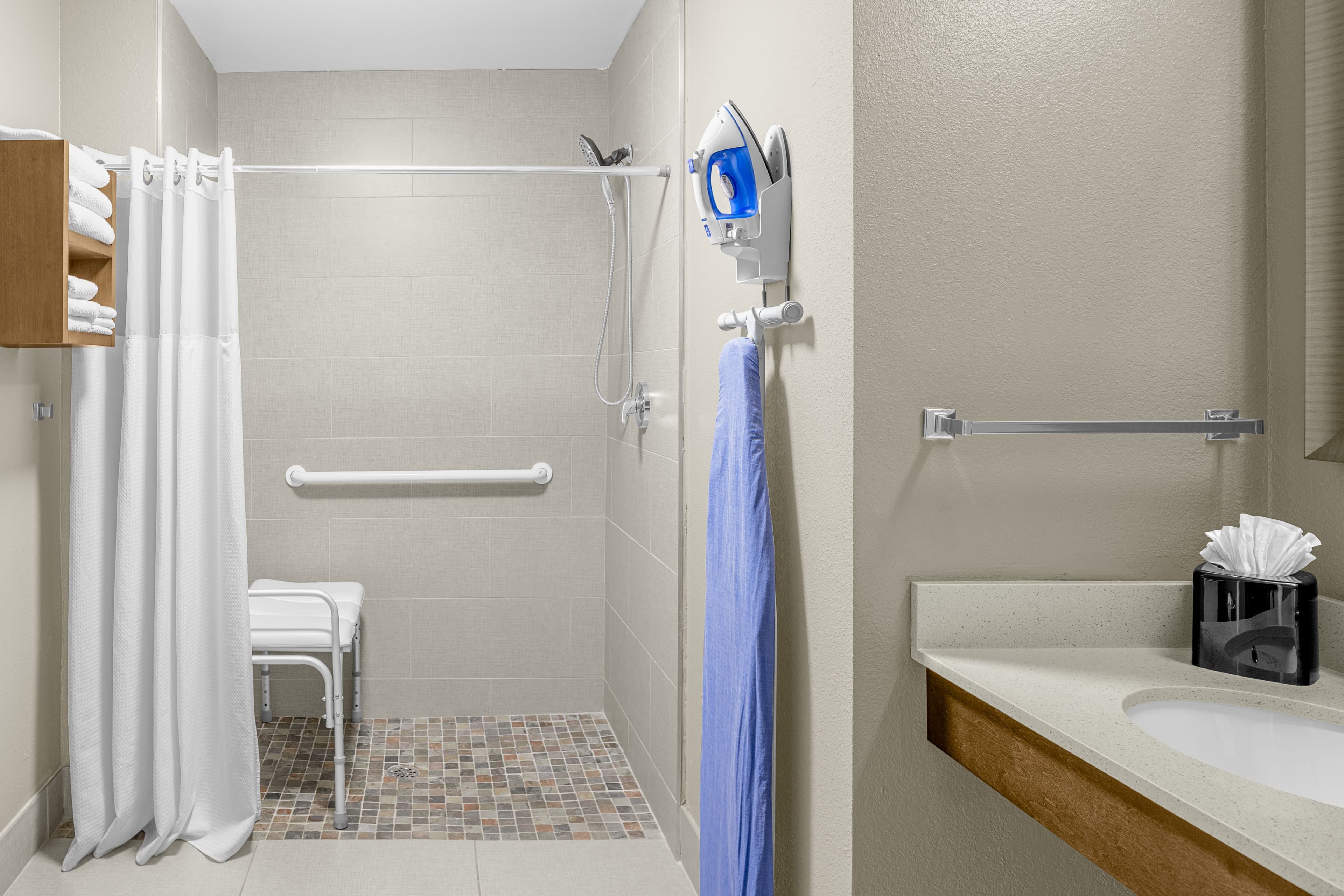 Staybridge Suites Chattanooga-Hamilton Place - Image 3