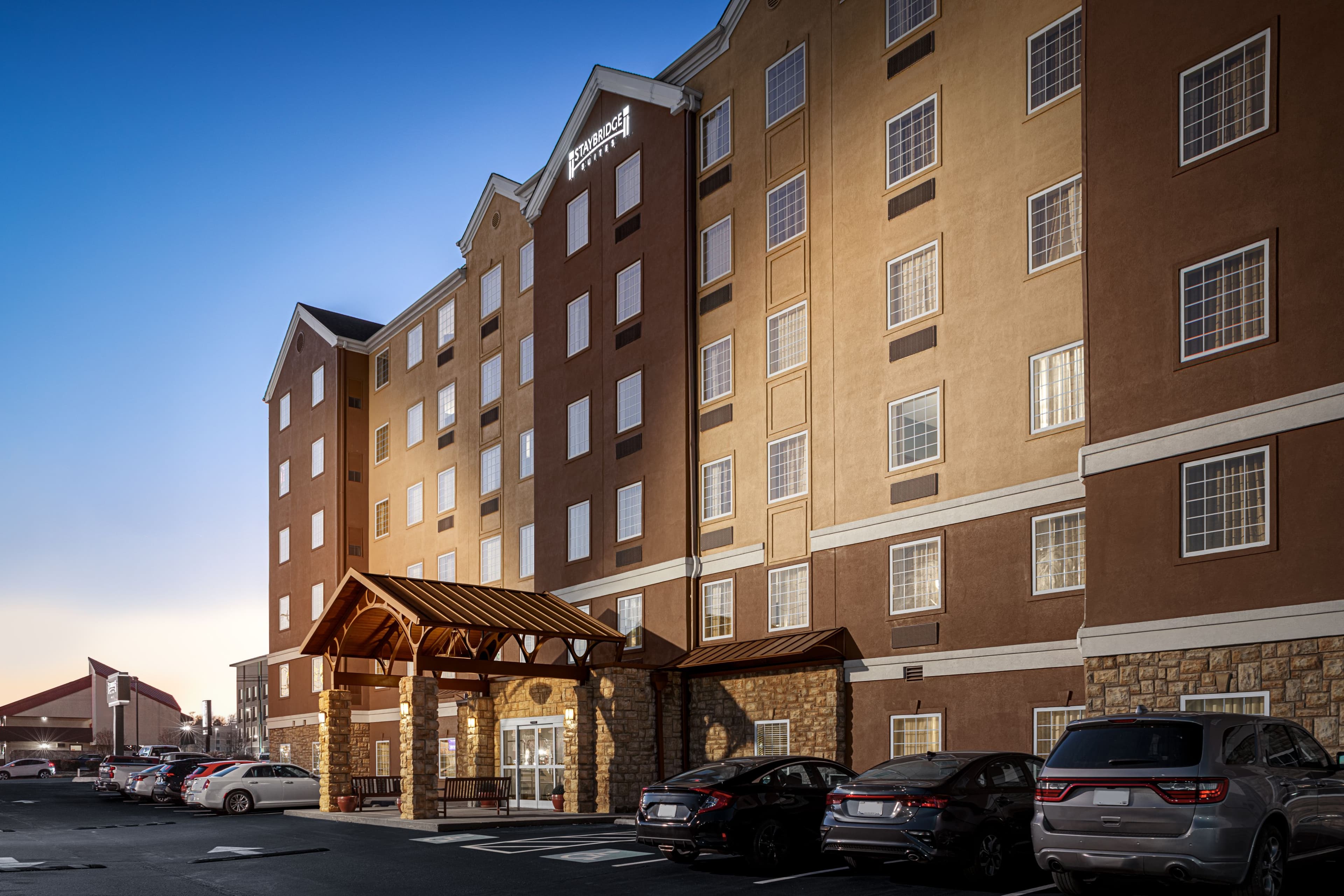 Staybridge Suites Chattanooga-Hamilton Place - Image 1