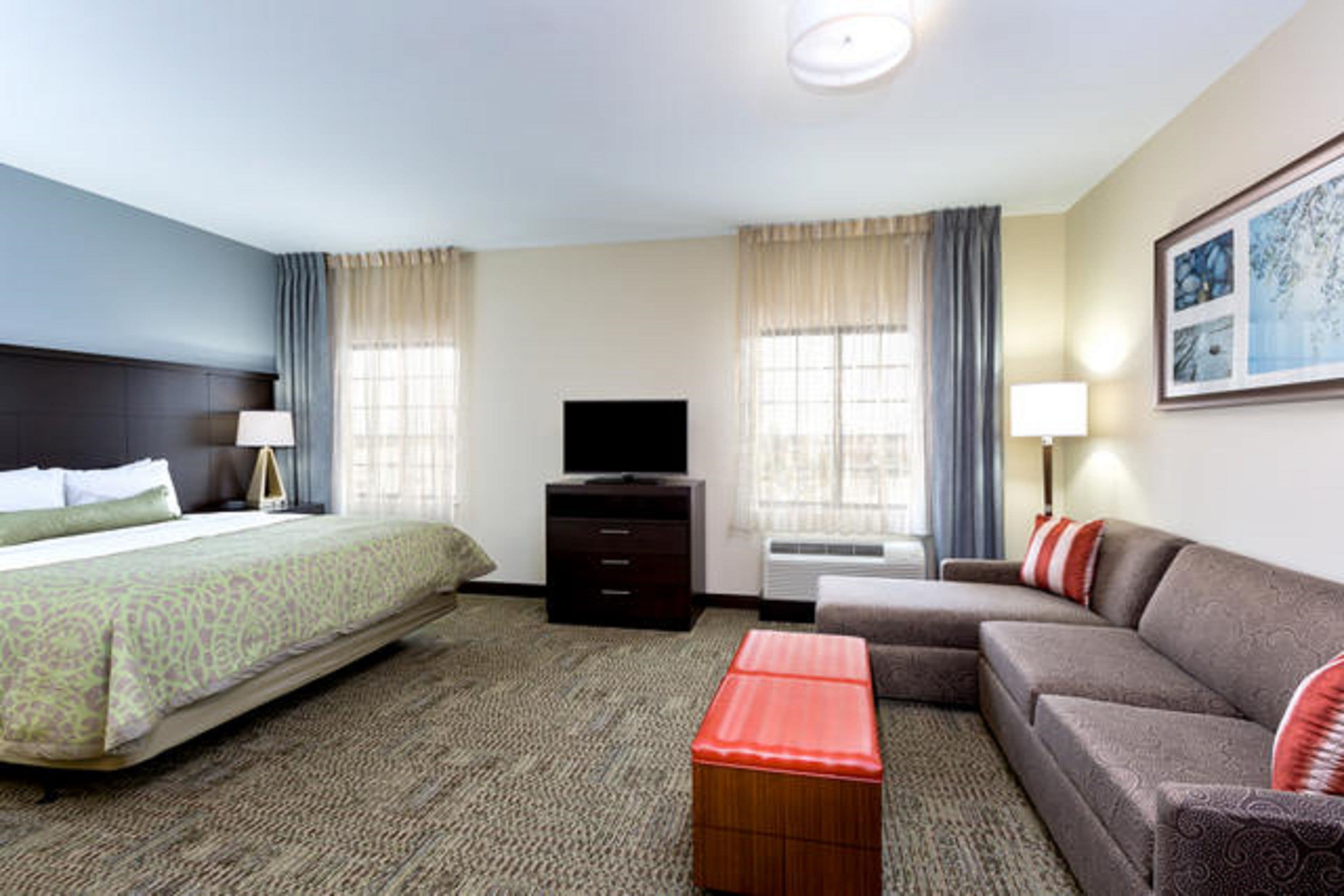 Staybridge Suites College Station — 9