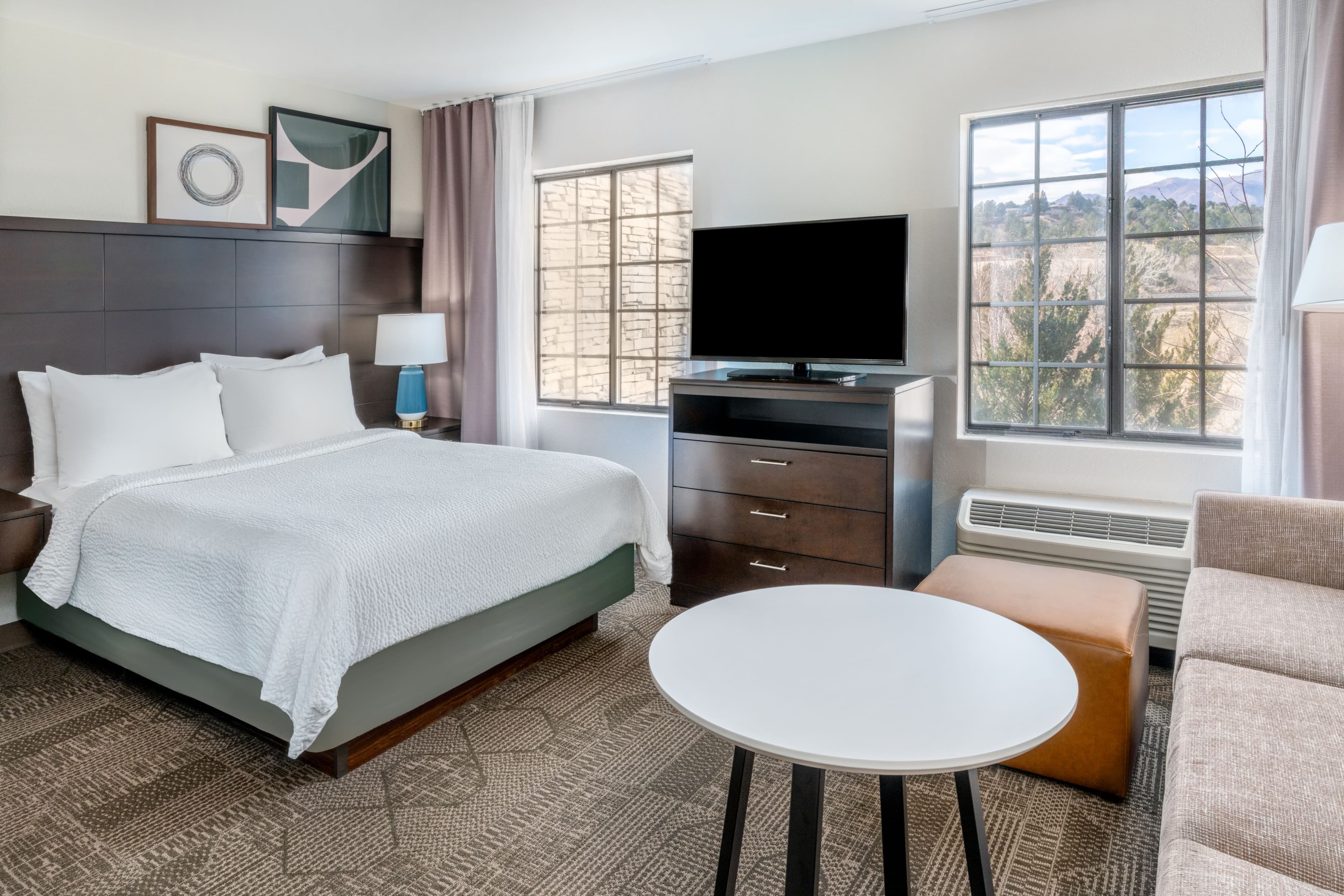Staybridge Suites Colorado Springs North — 6