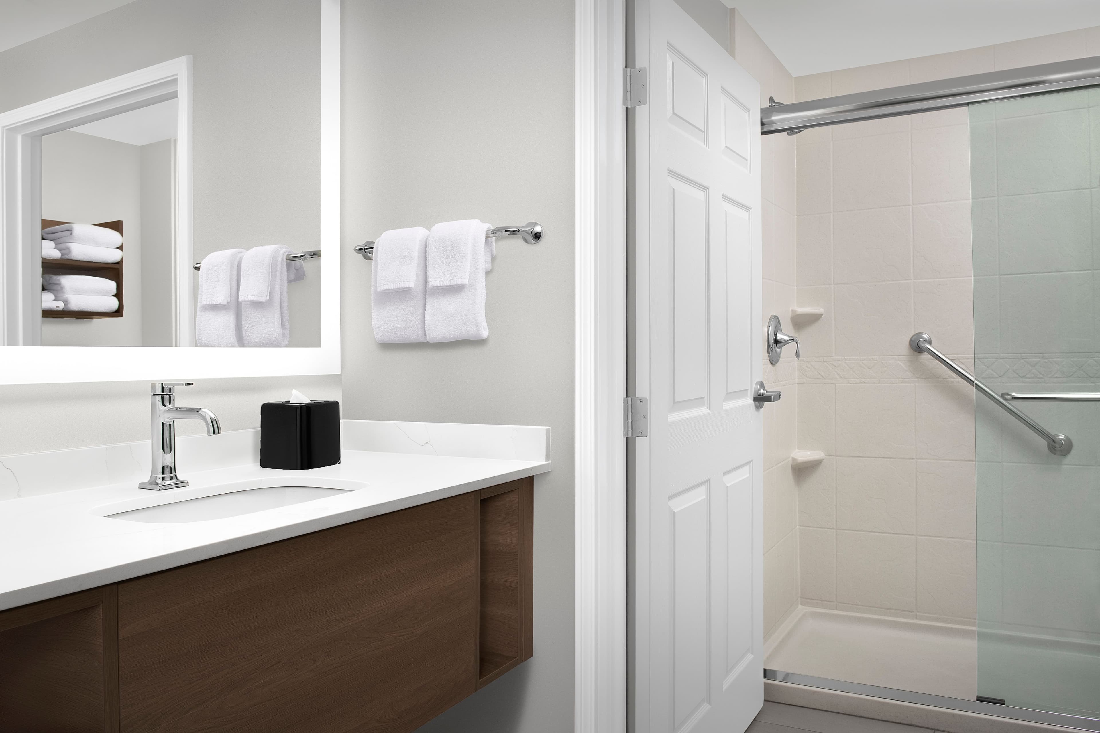 Staybridge Suites Columbia - Image 2
