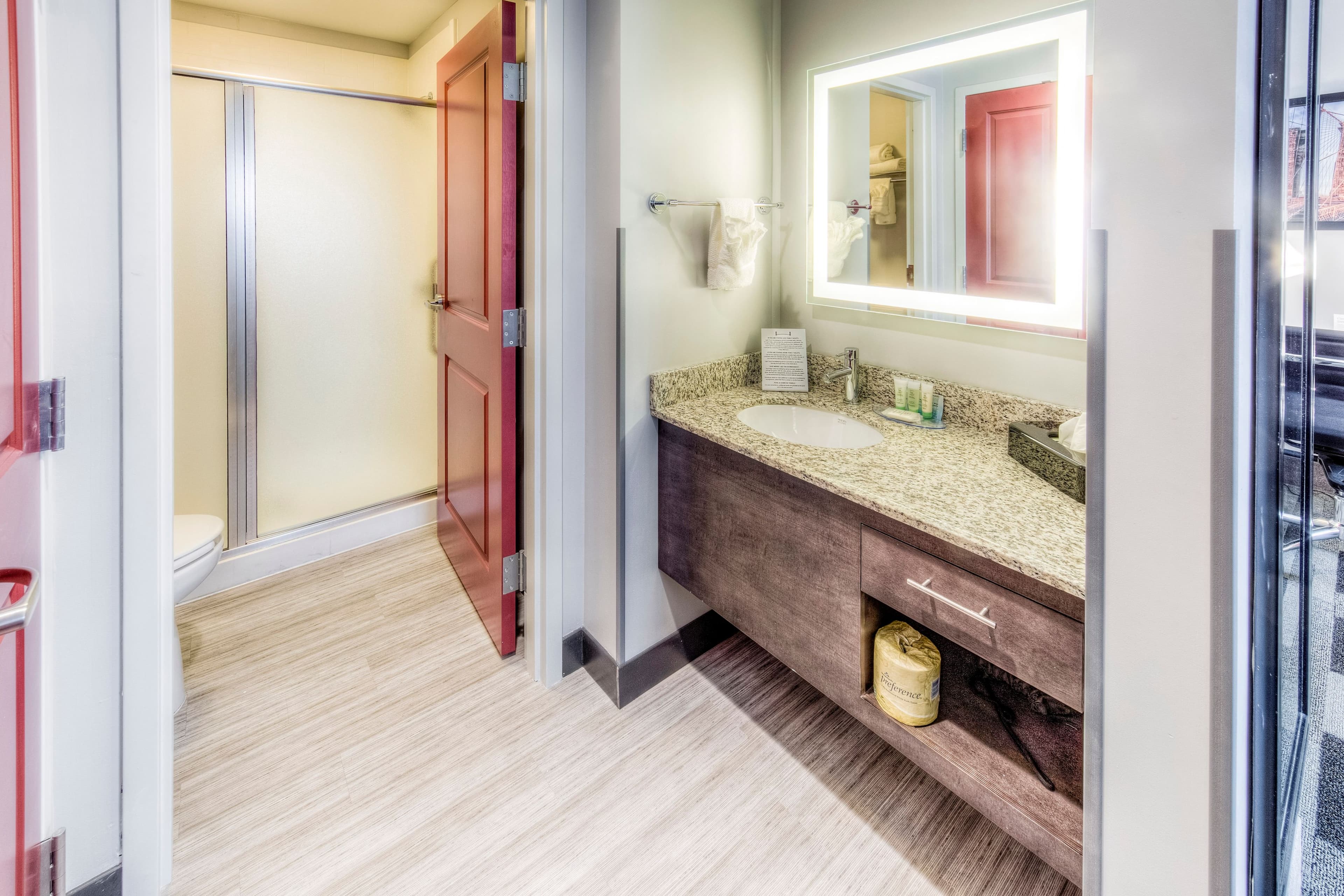 Staybridge Suites Columbus OSU-Medical Center — 8