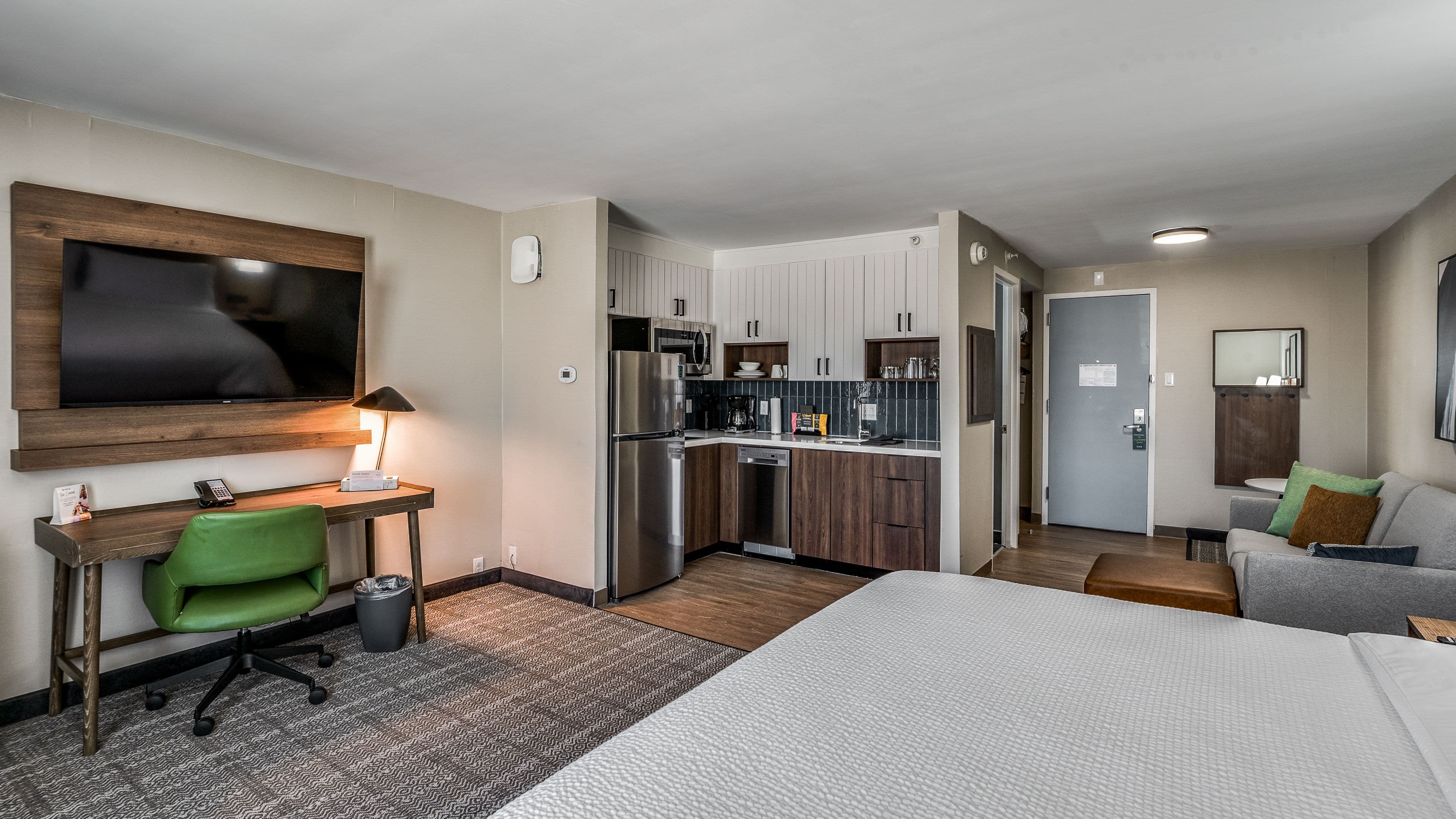 Staybridge Suites Dallas Market Ctr Love Field — 14