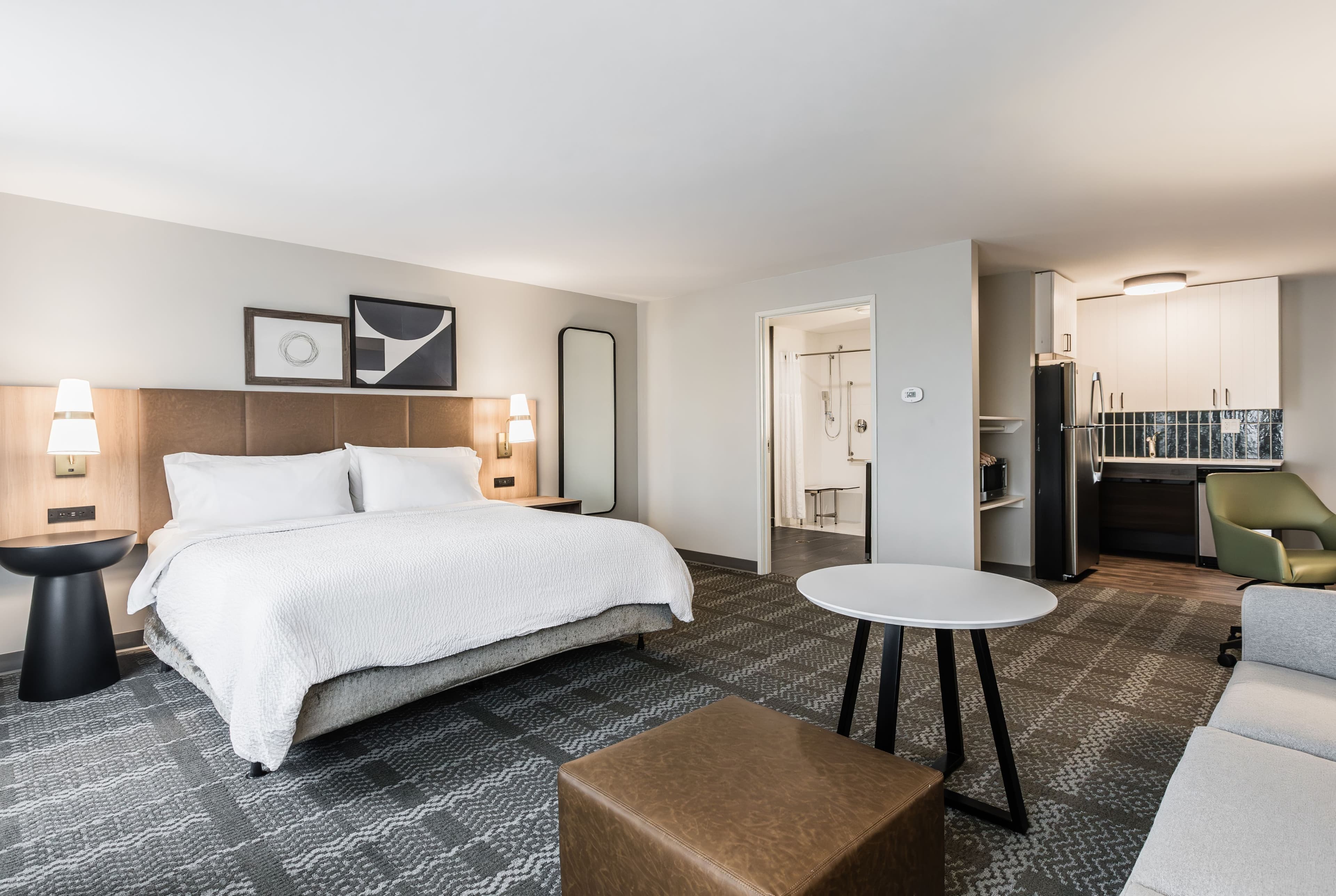 Staybridge Suites Dawson Creek — 23
