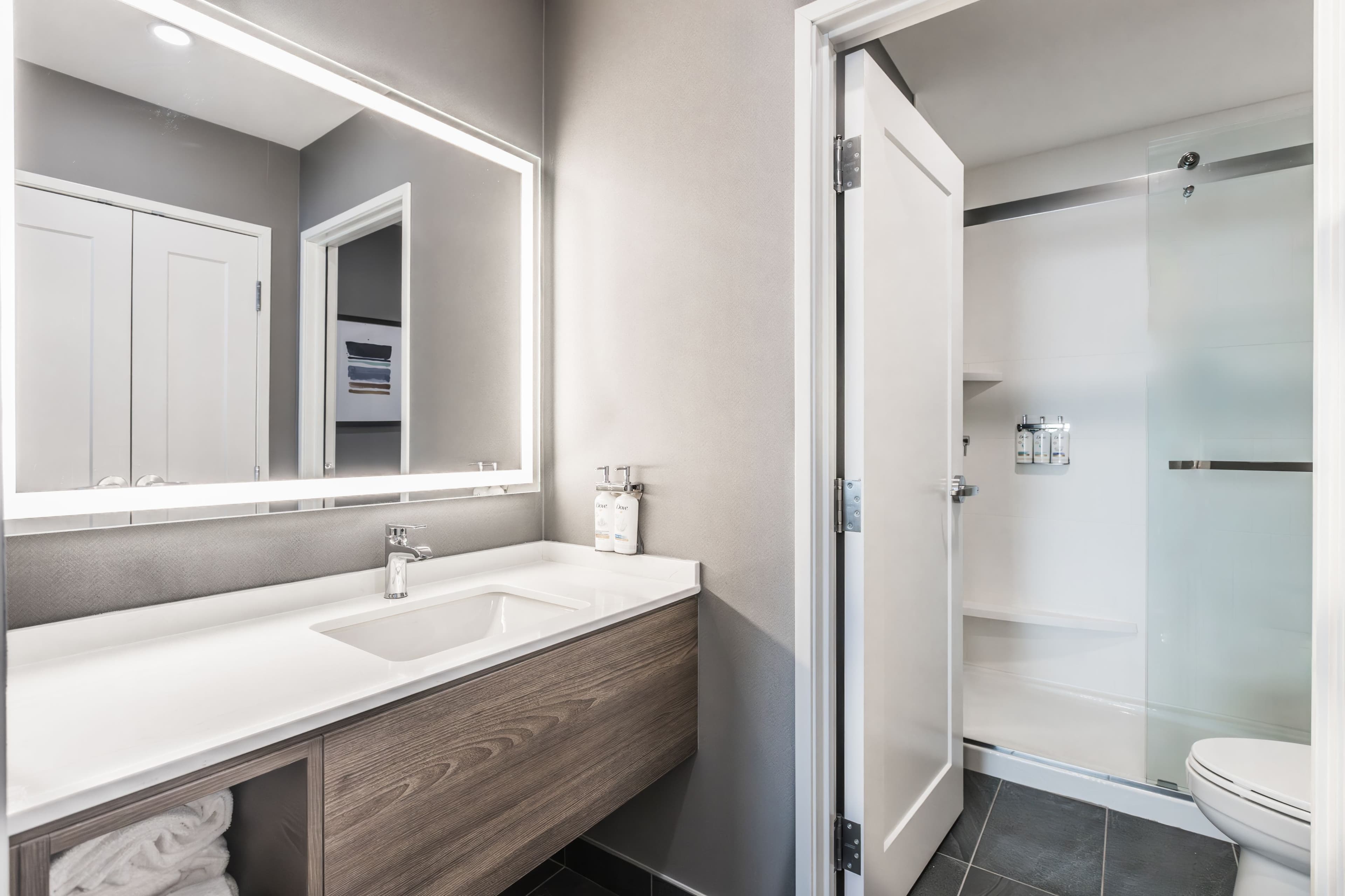 Staybridge Suites Dawson Creek — 15