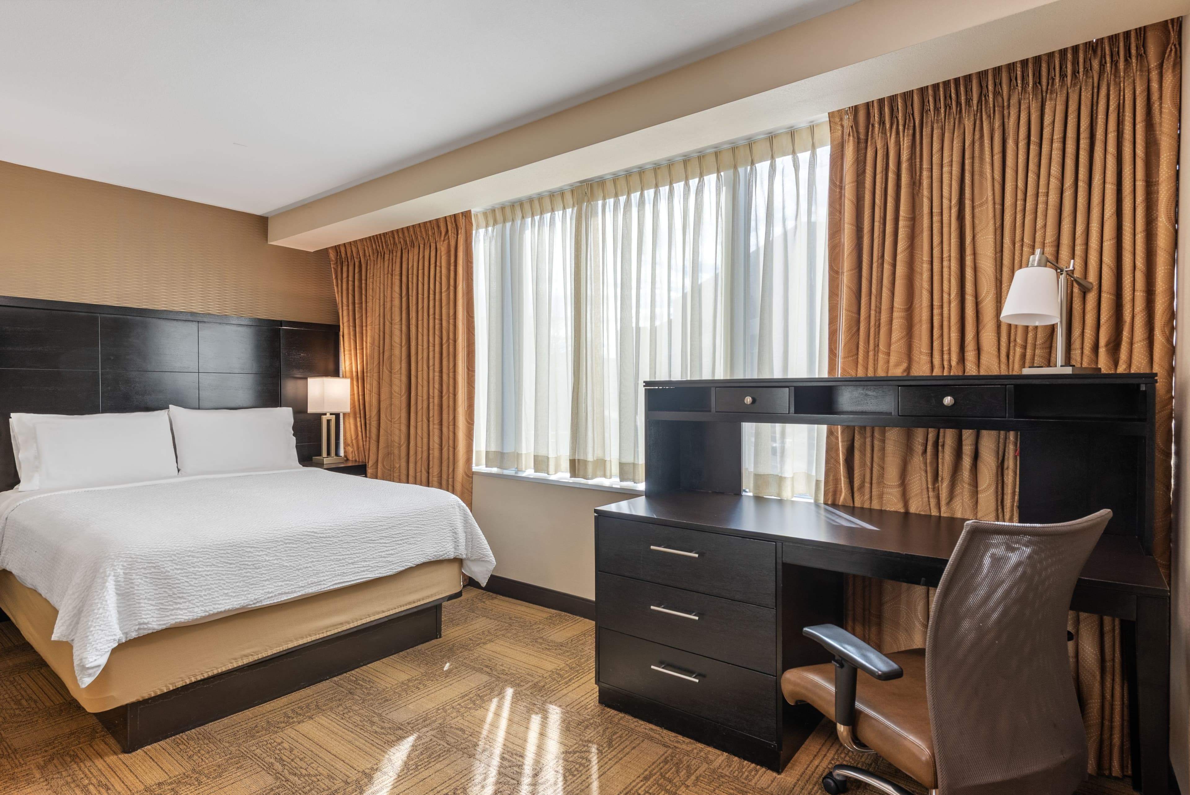 Staybridge Suites Denver Downtown — 18