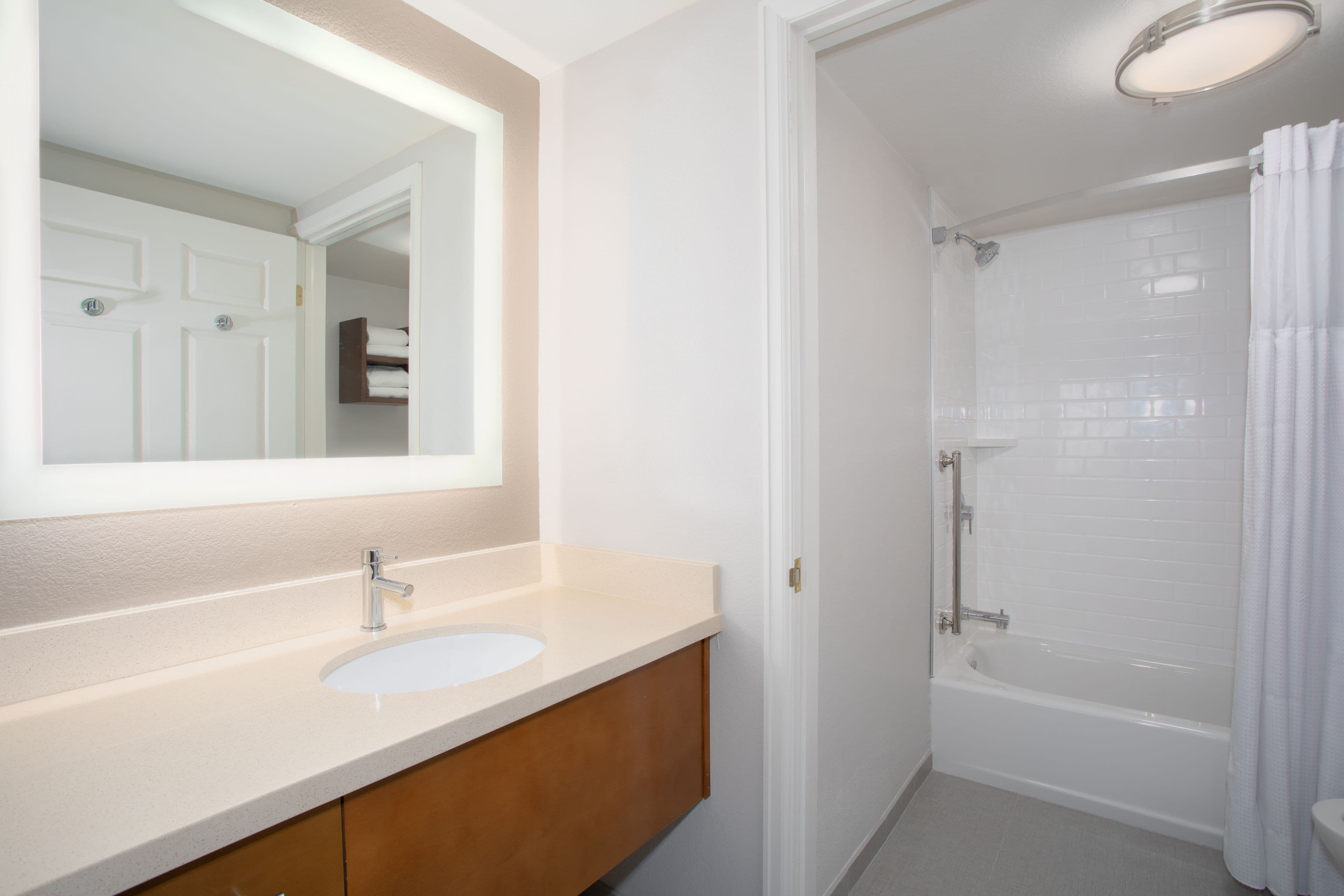 Staybridge Suites Denver International Airport — 20
