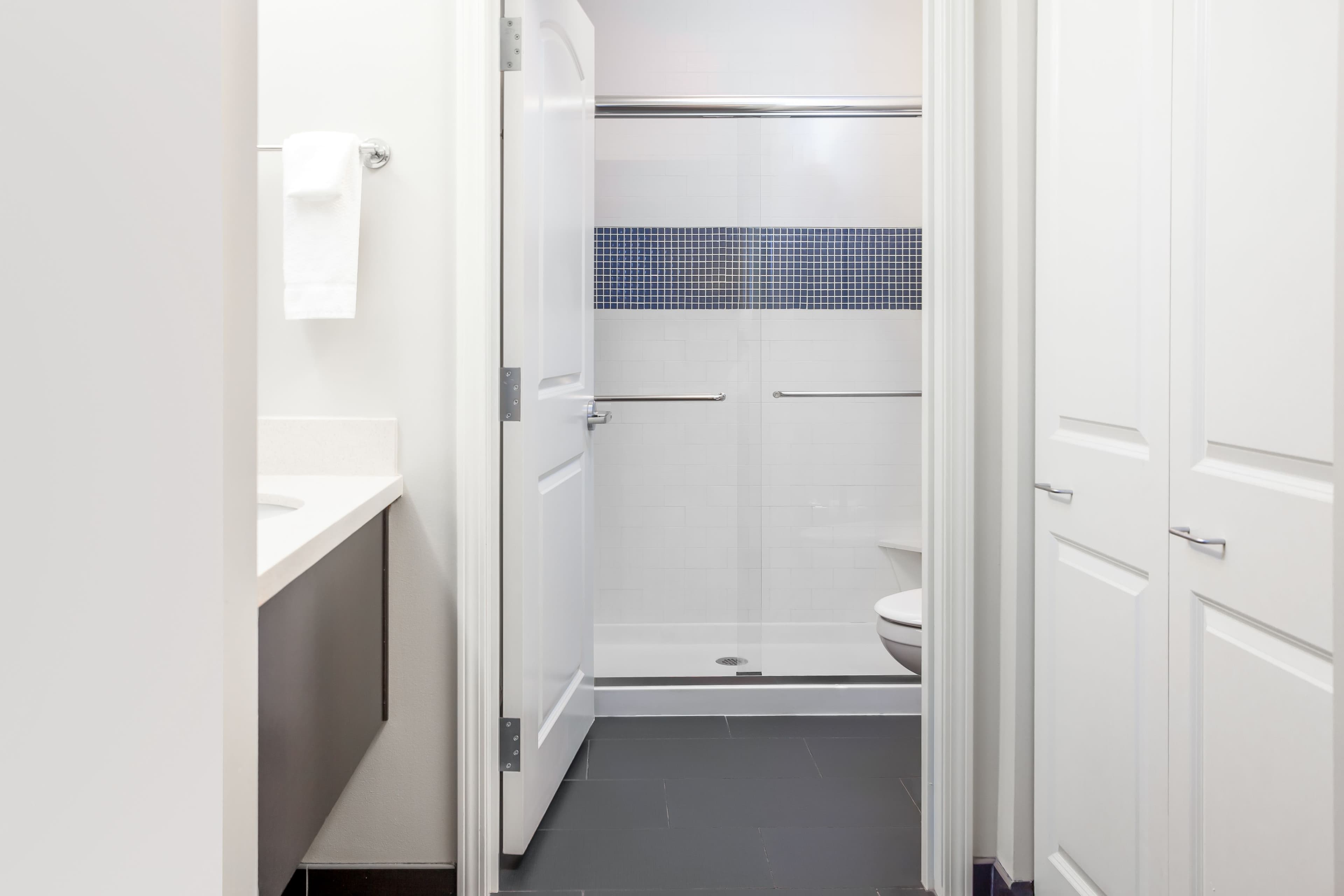 Staybridge Suites Denver - Central Park - Image 4