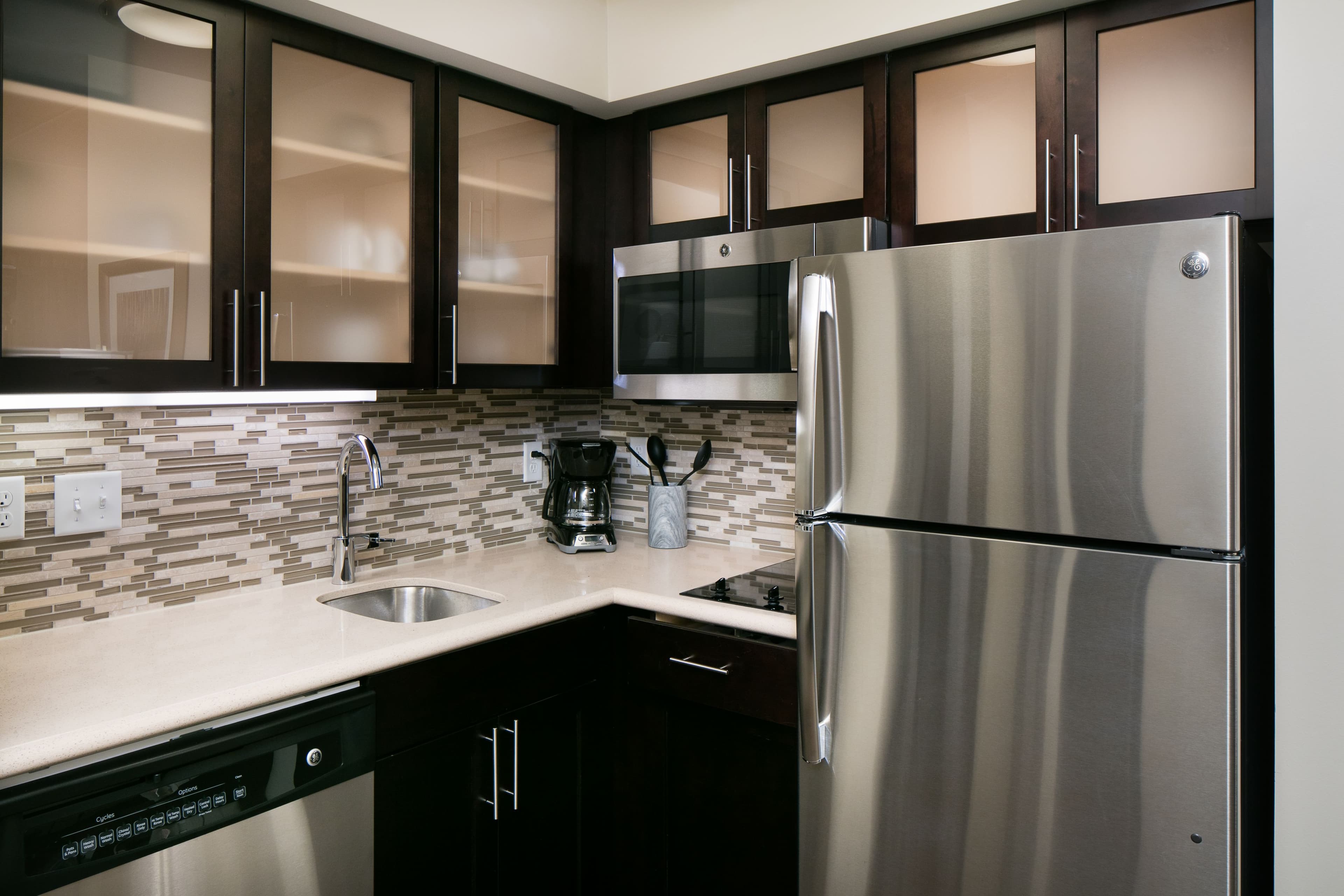 Staybridge Suites Des Moines Downtown - Image 4