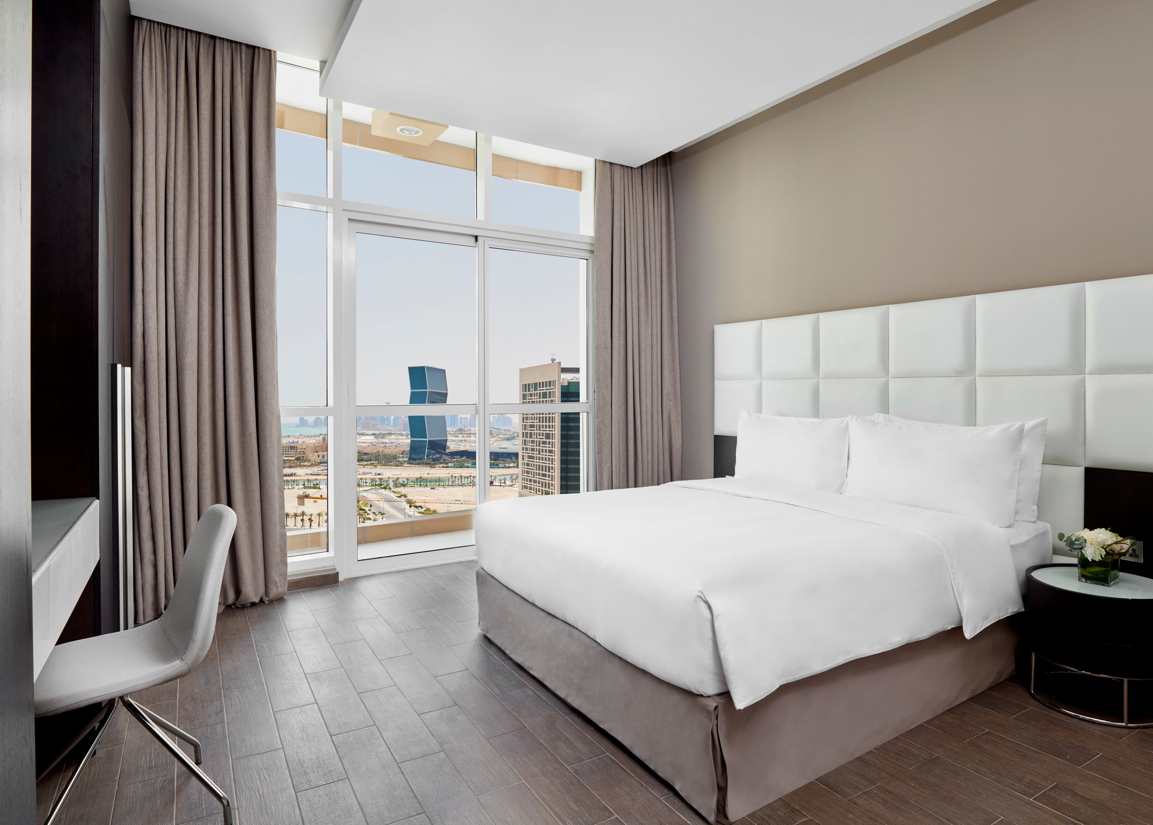 Staybridge Suites Doha Lusail — 10