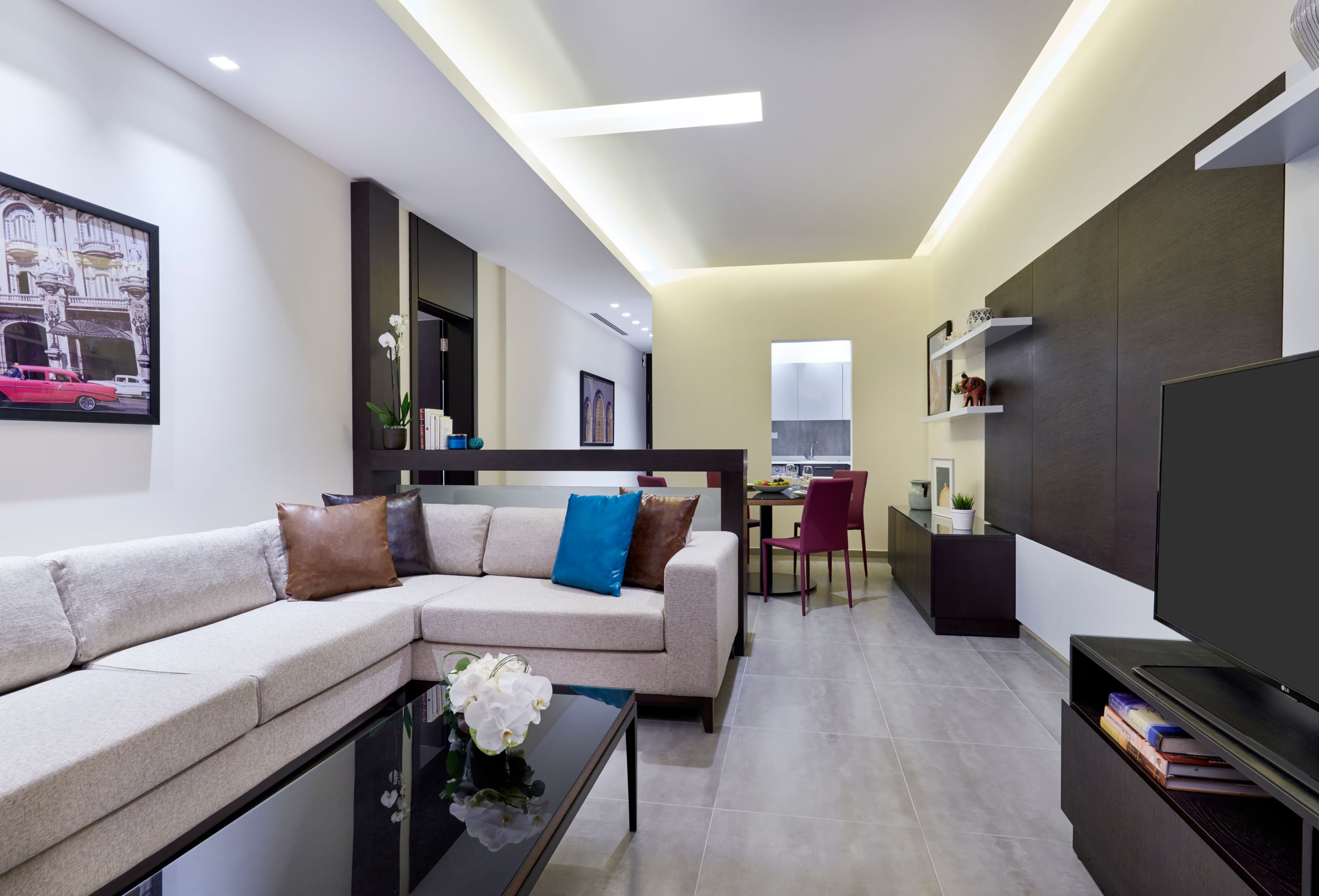 Staybridge Suites Doha Lusail — 8