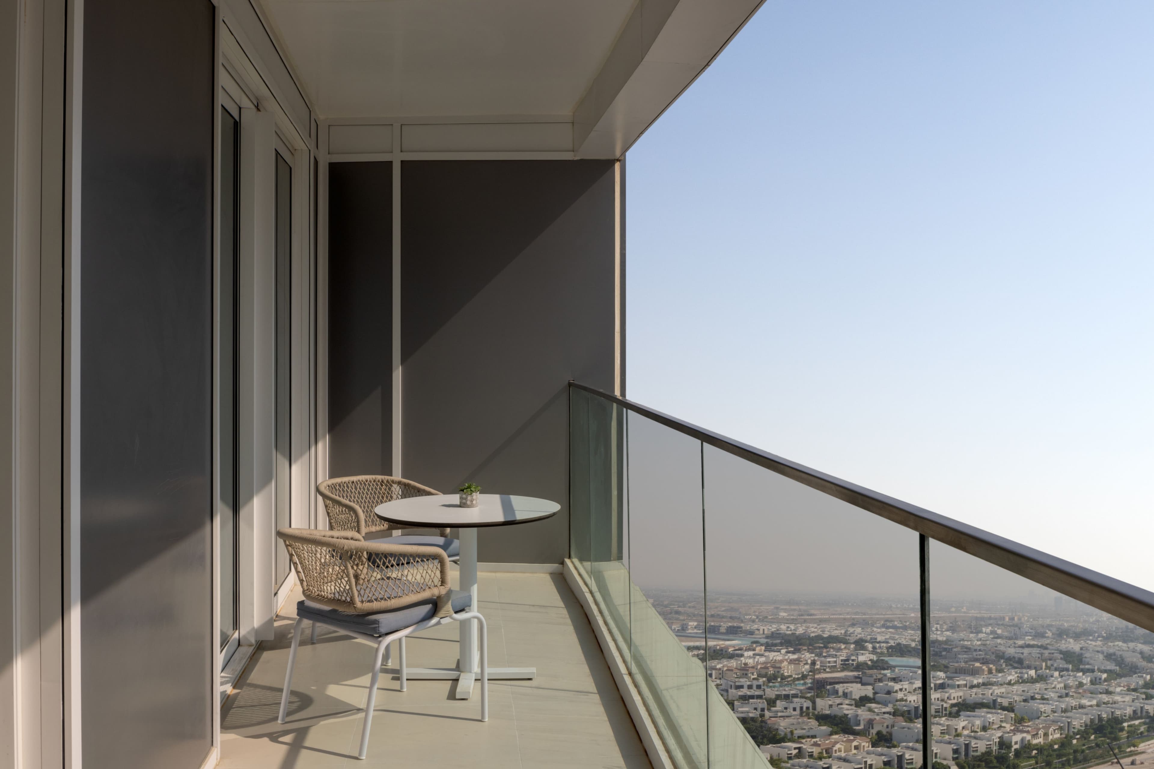 Staybridge Suites Dubai Business Bay - Image 4